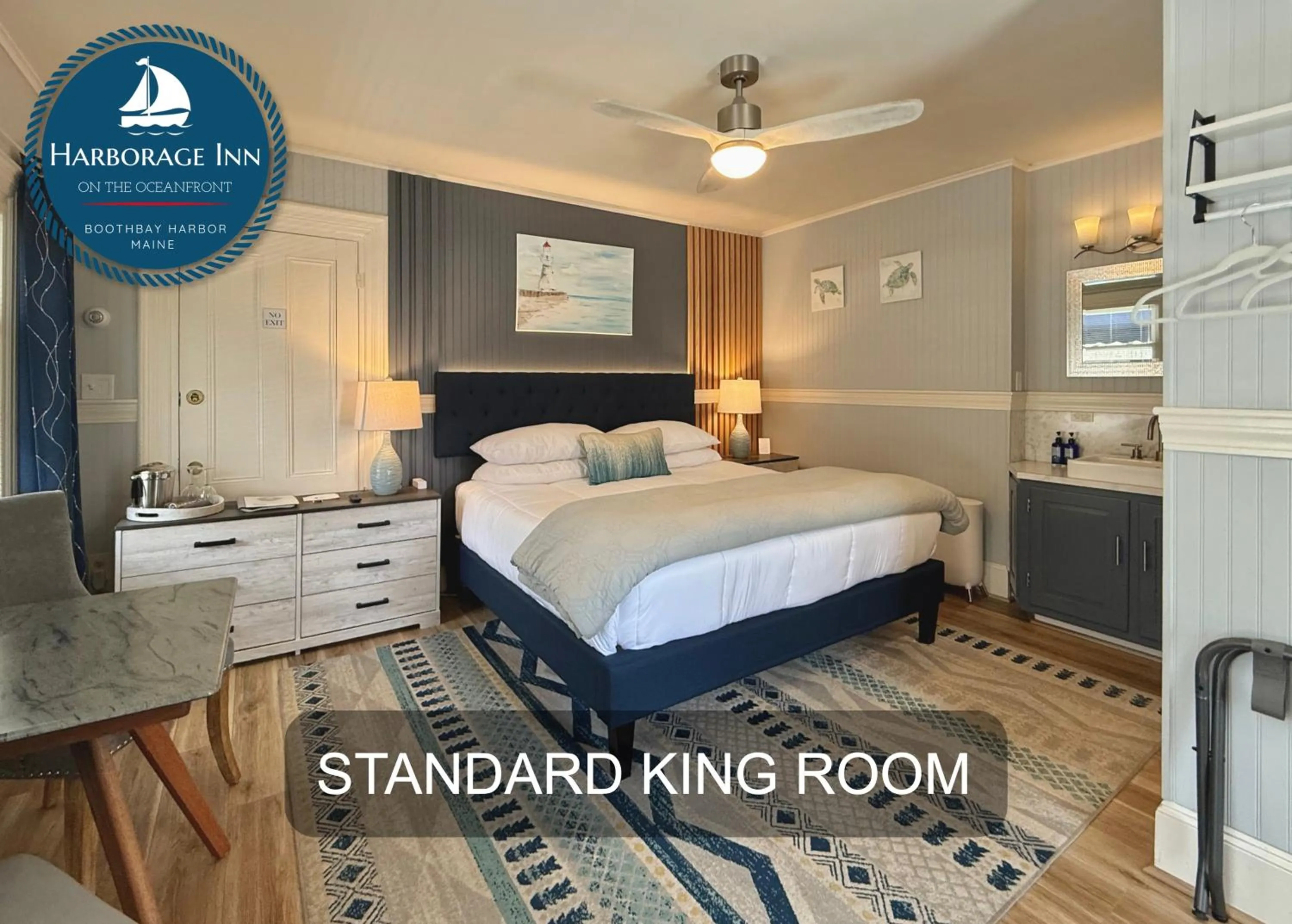 Bedroom, Bed in Harborage Inn on the Oceanfront