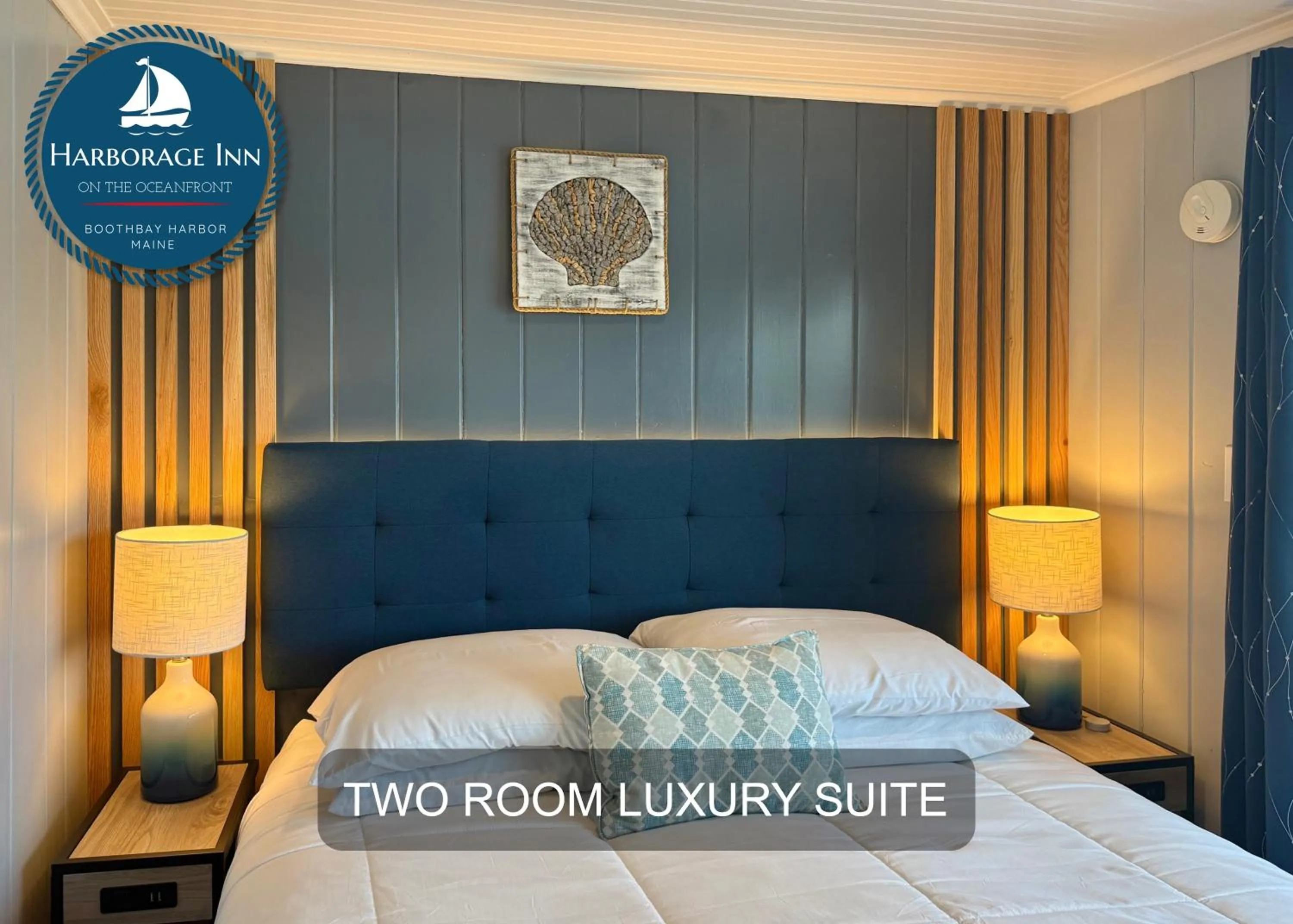 Bed in Harborage Inn on the Oceanfront