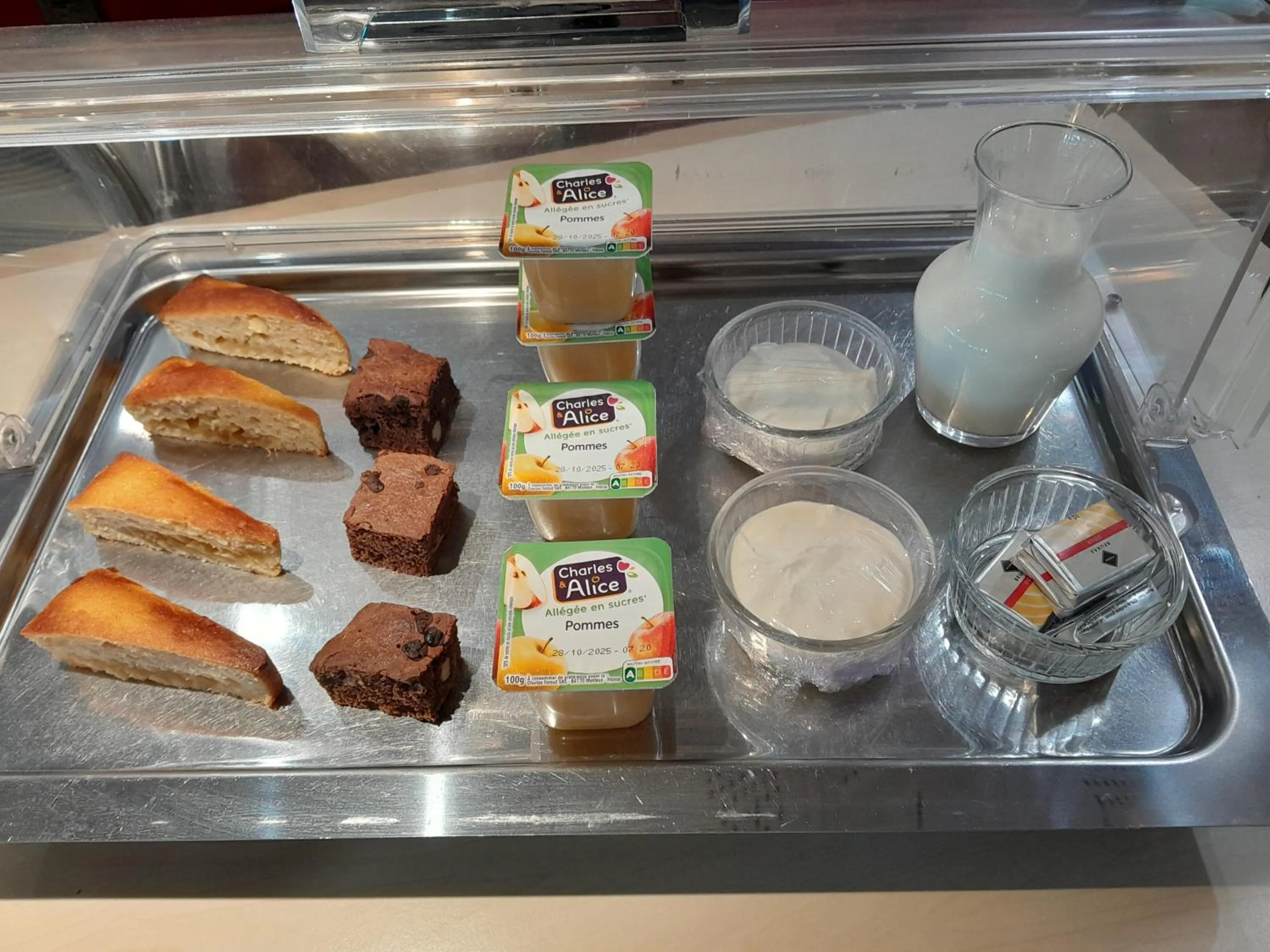 Breakfast in Fasthotel Narbonne