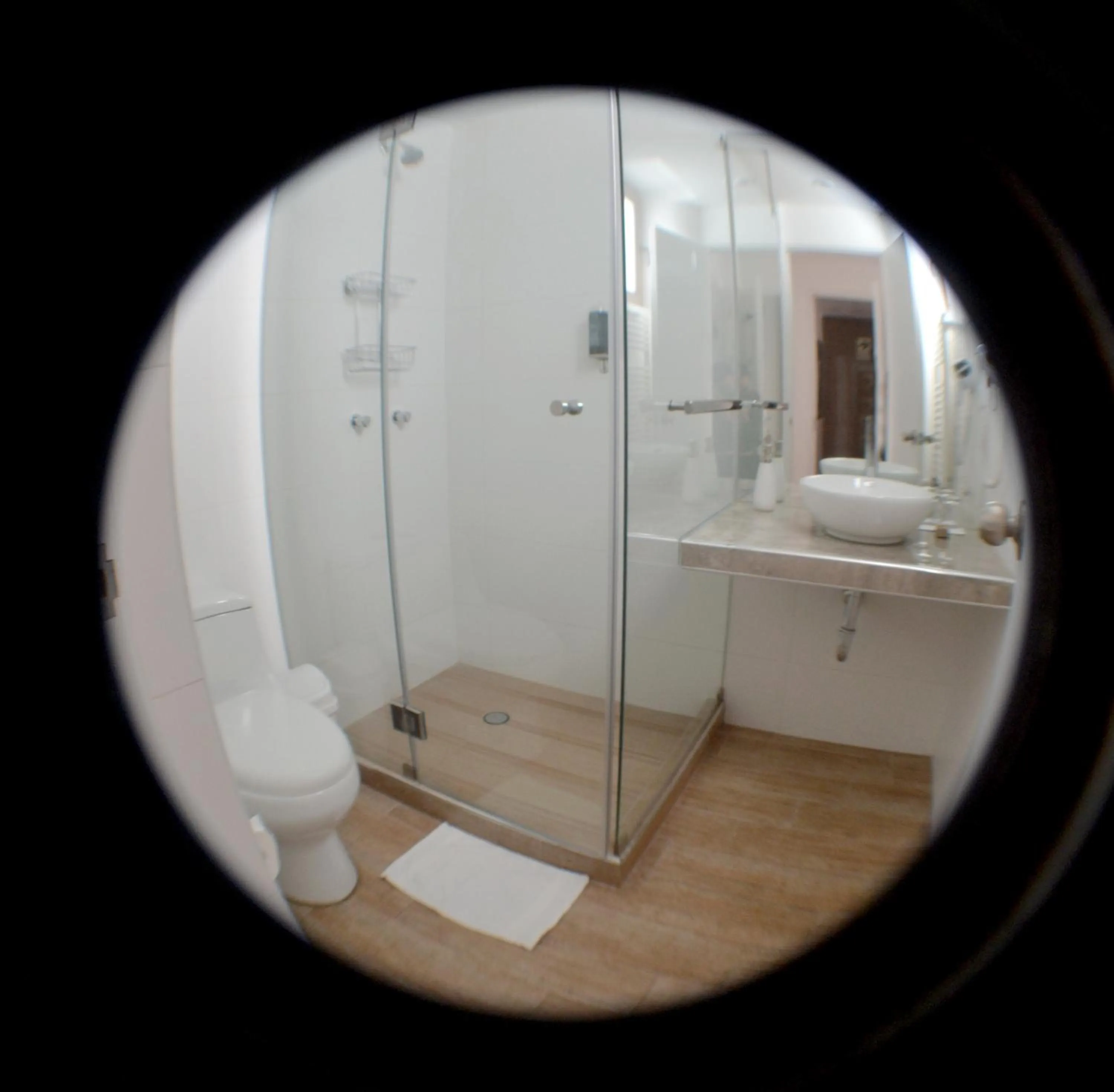 Bathroom in Katari Apart Hotel at Qorikancha