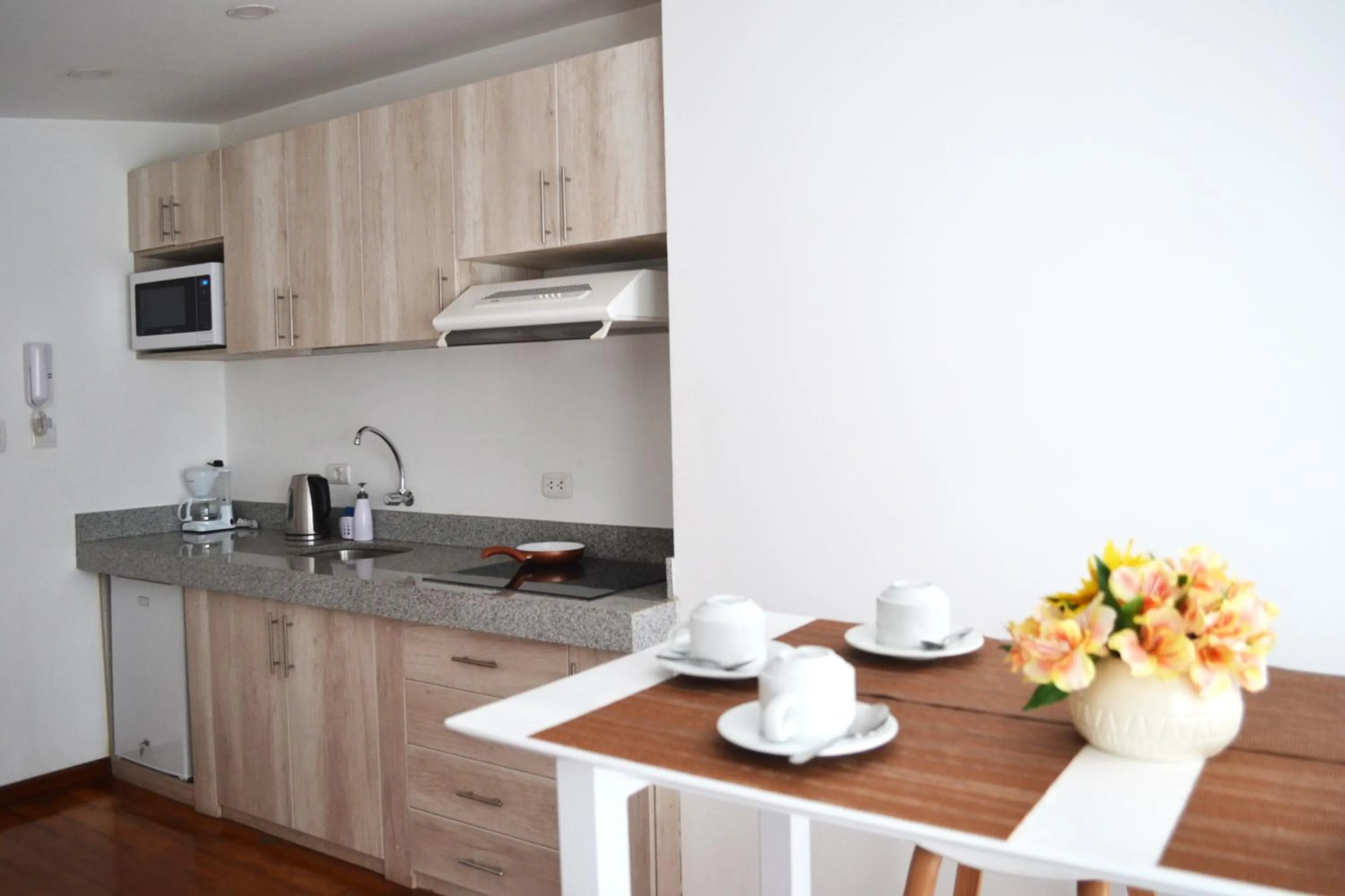 kitchen in Katari Apart Hotel at Qorikancha