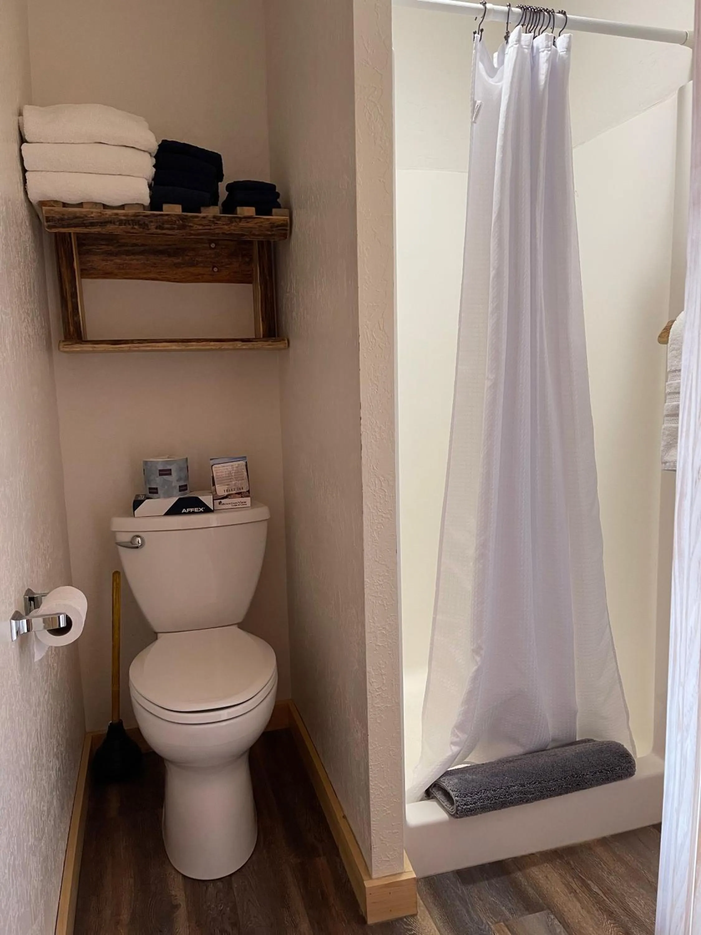 Mountain View Lodge & Cabins