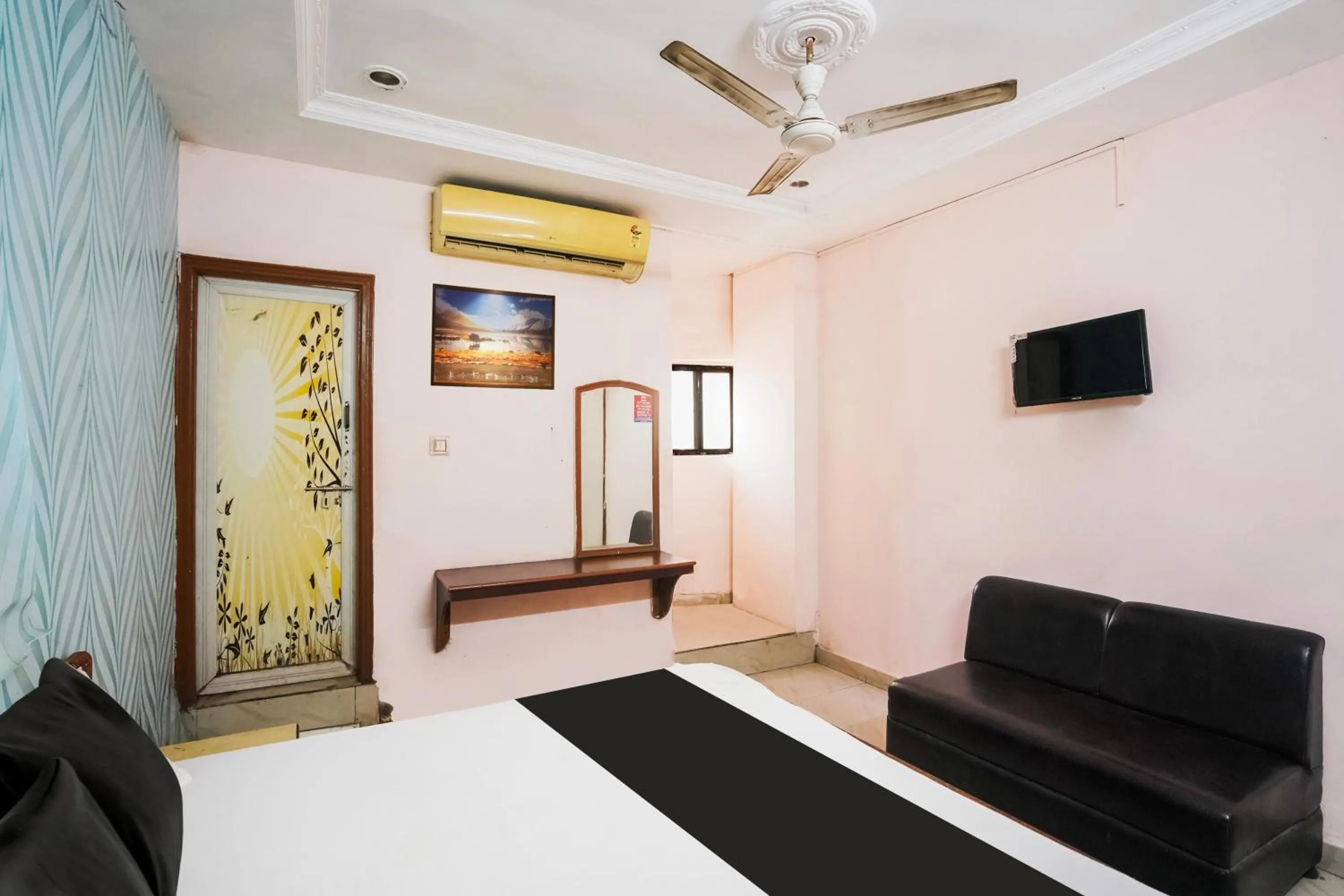 Bedroom in Hotel O Capital