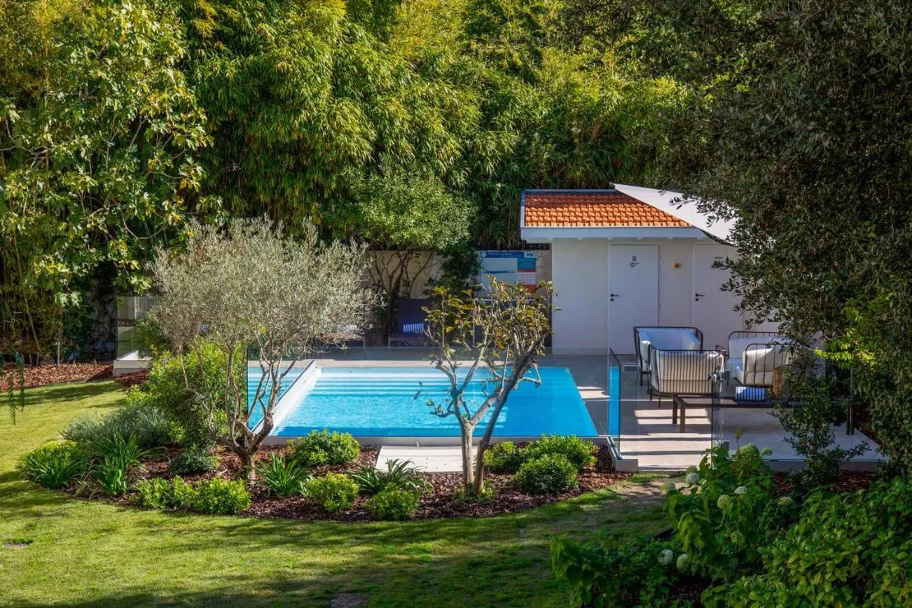 Swimming pool in La Villa du Moulleau