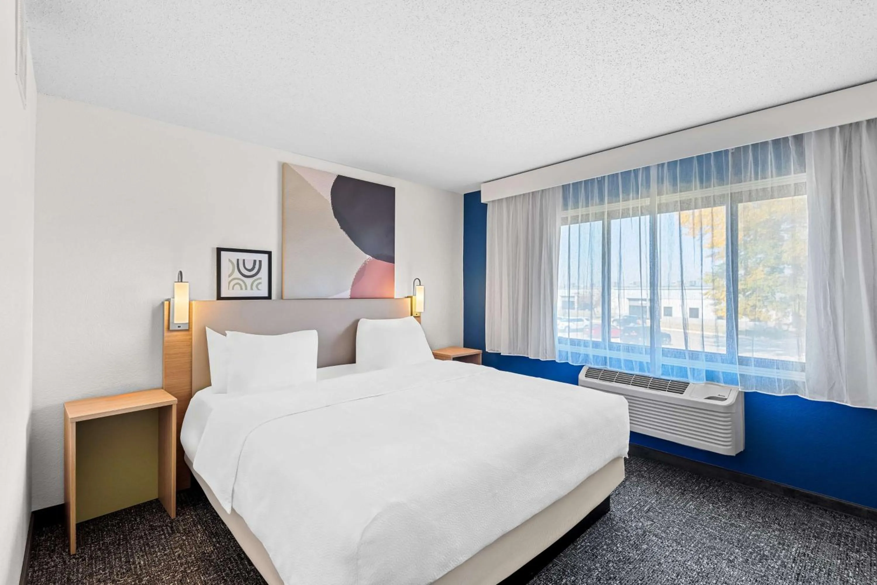 One-Bedroom King Suite in AmericInn by Wyndham Cedar Falls