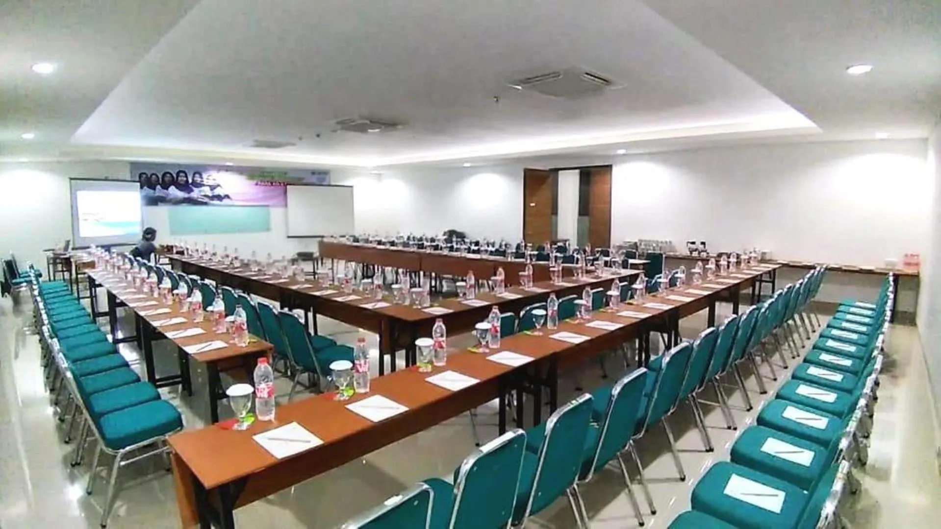 Meeting/conference room in Hotel Nalendra Plaza Subang