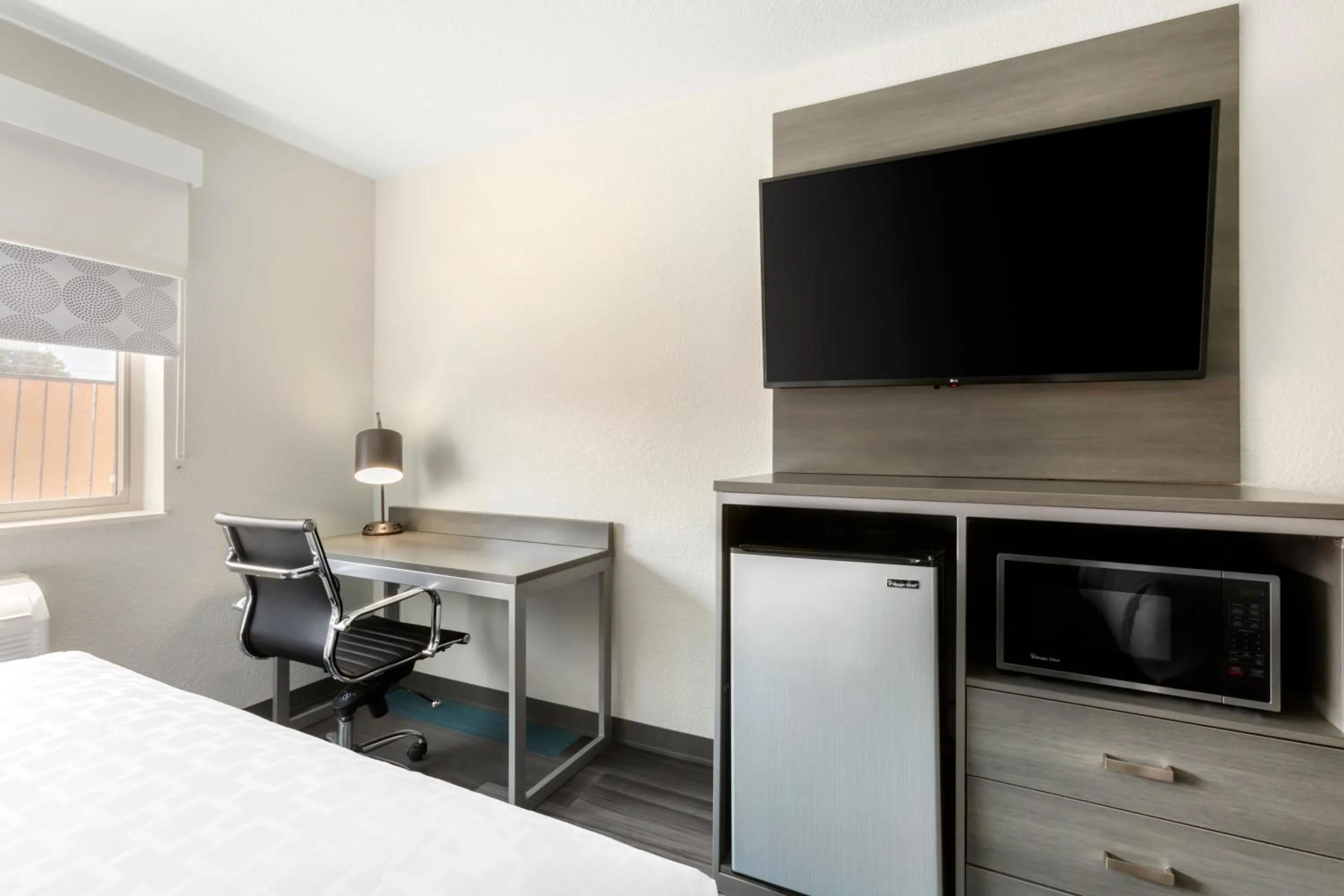 TV and multimedia, Bed in Clarion Pointe Prescott Valley