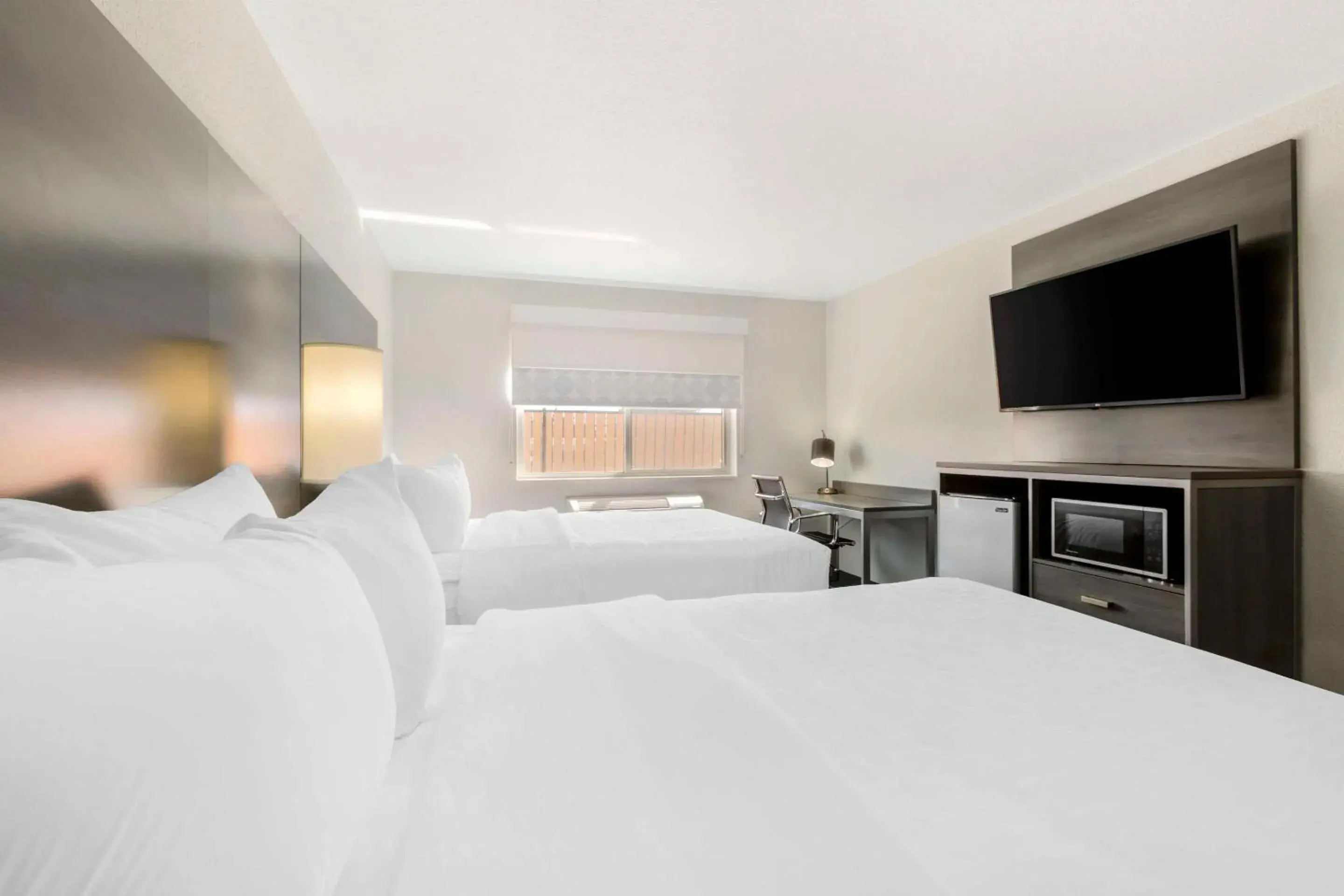 Queen Room with 2 Queen Beds - Non Smoking in Clarion Pointe Prescott Valley Queen Room with 2 Queen Beds - Non Smoking in Clarion Pointe Prescott Valley