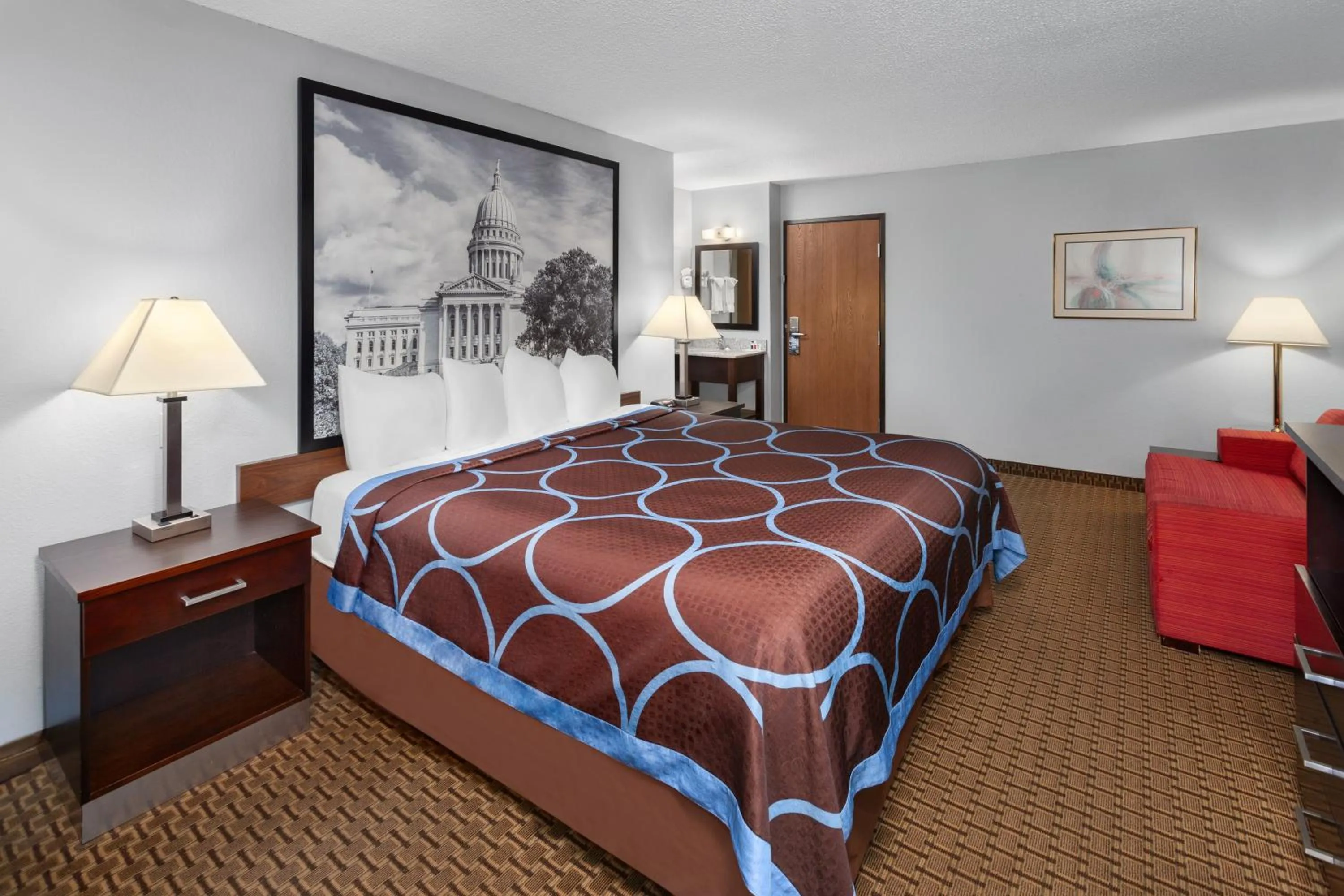 Bed in Super 8 by Wyndham Sun Prairie/Madison E