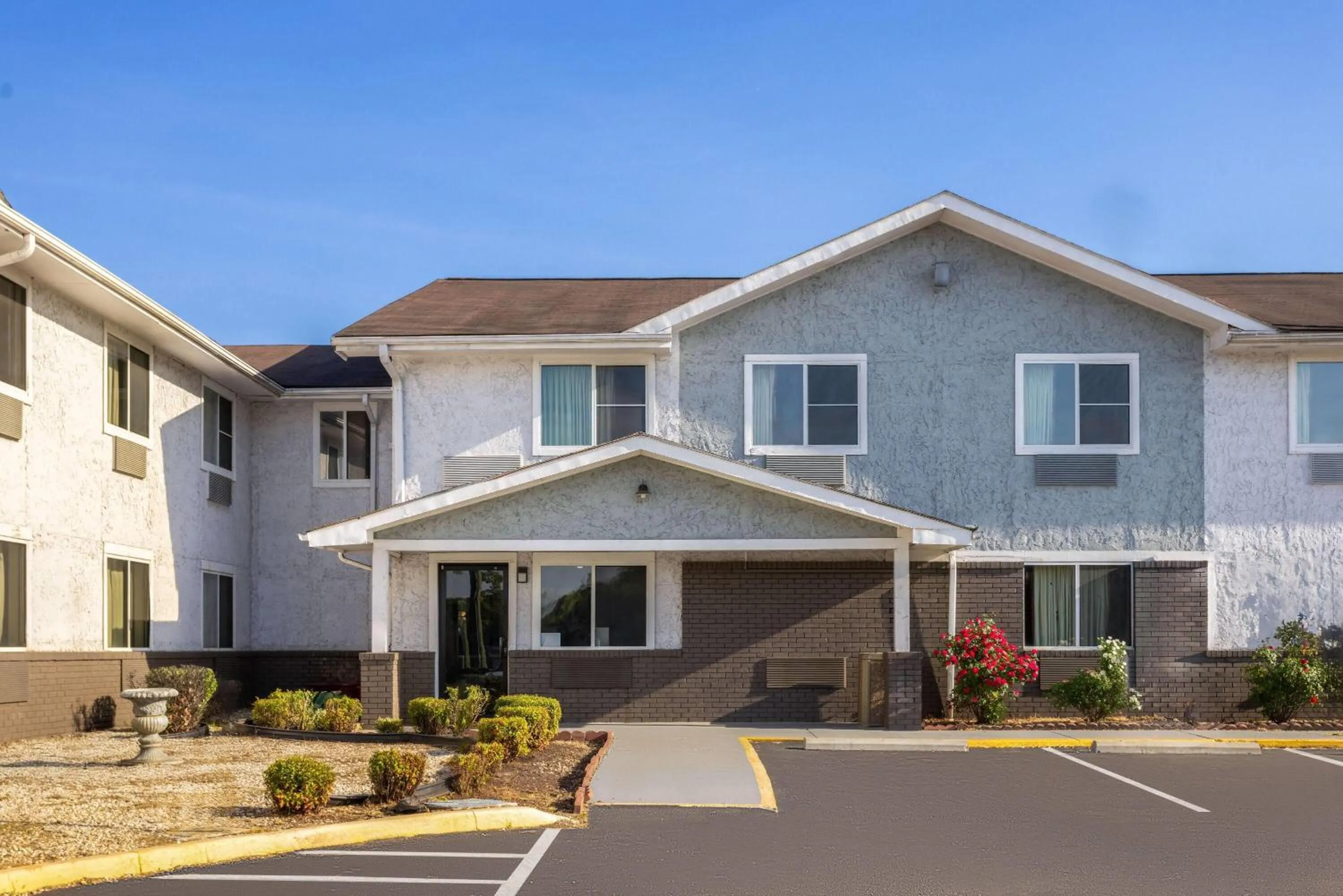 Property building in Super 8 by Wyndham South Boston VA