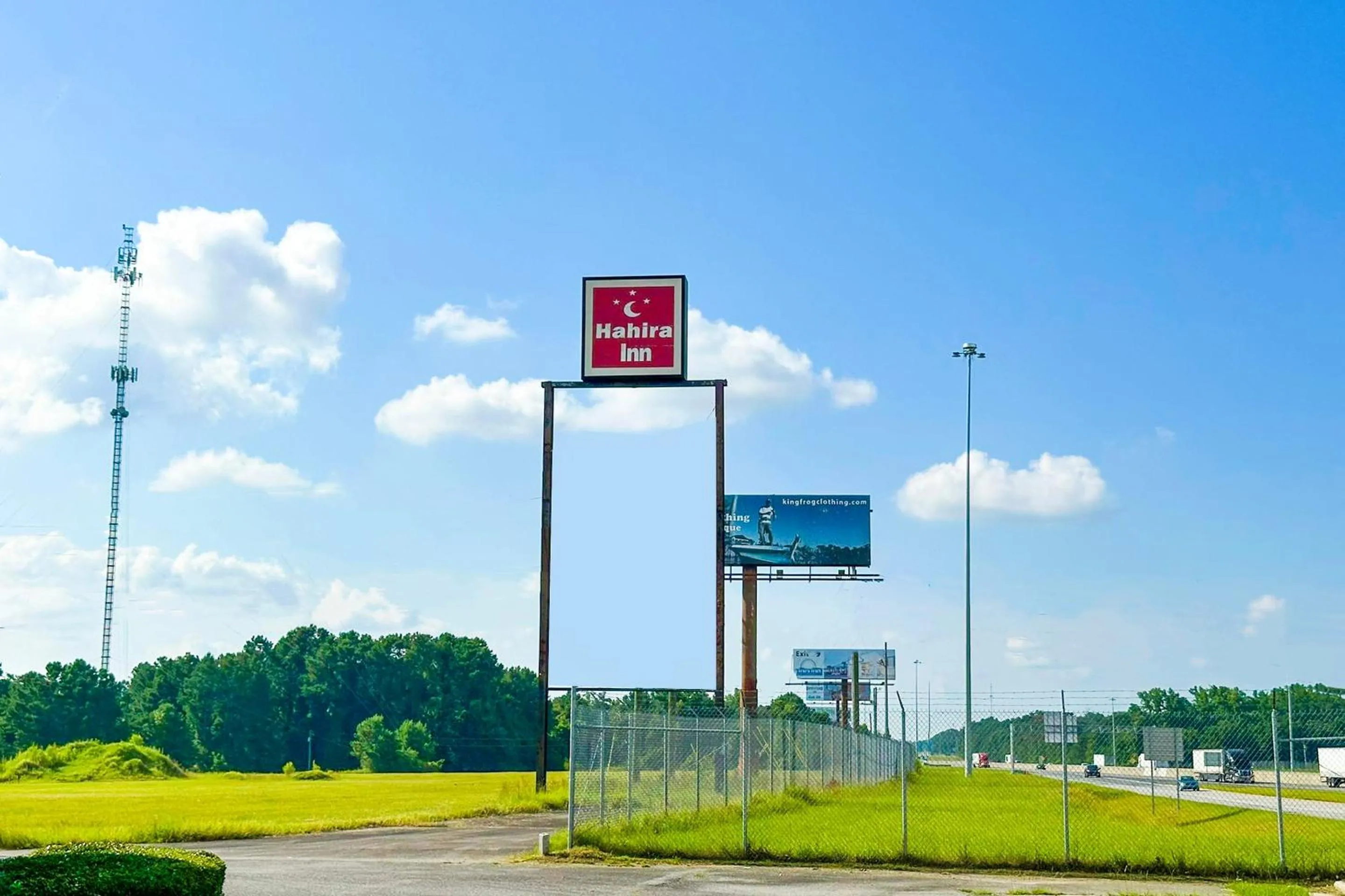 Facade/entrance in Hahira Inn By OYO near Valdosta