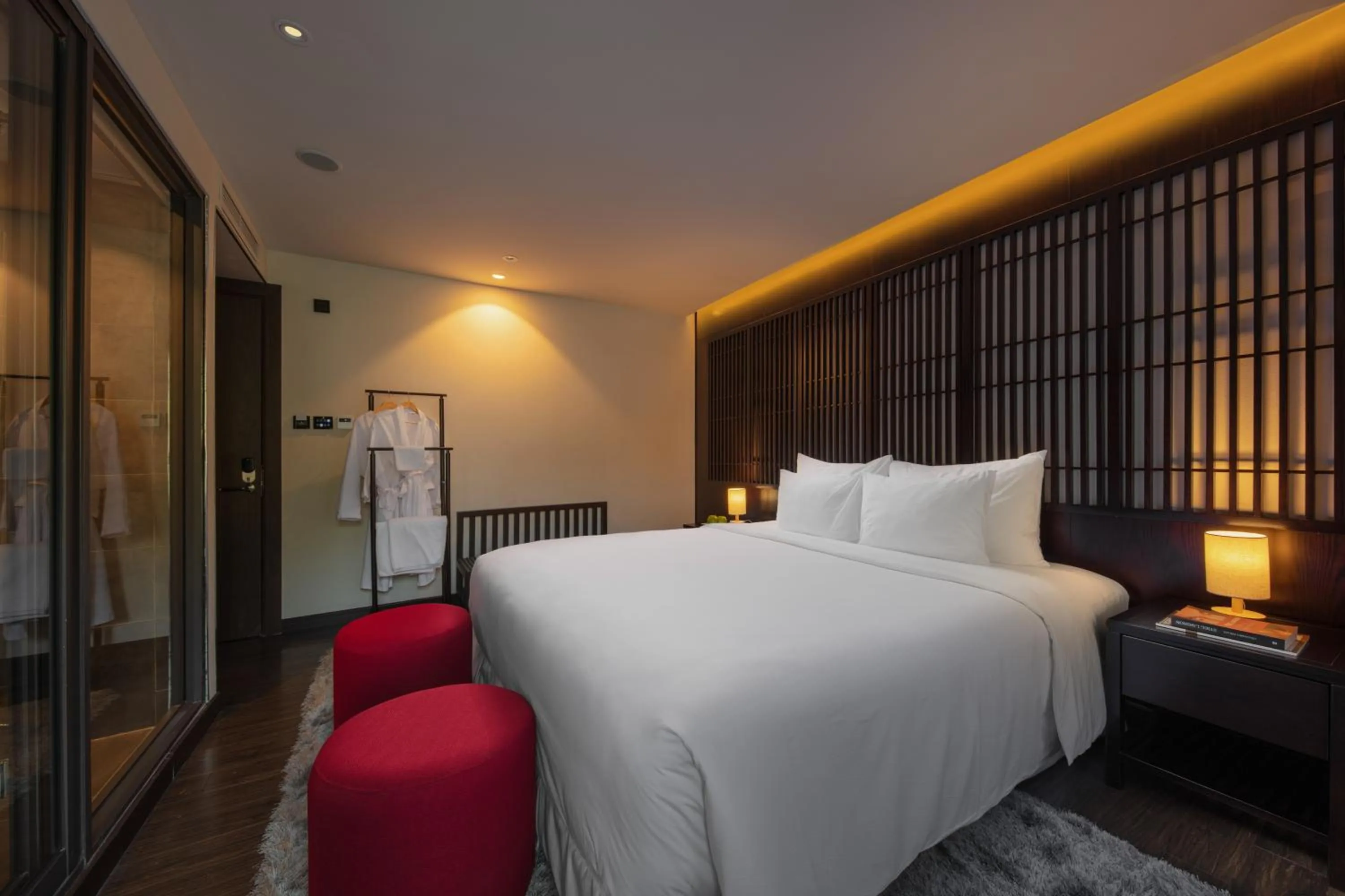 Bed in Scarlet Pearl Cruises - Wonder On Lan Ha Bay