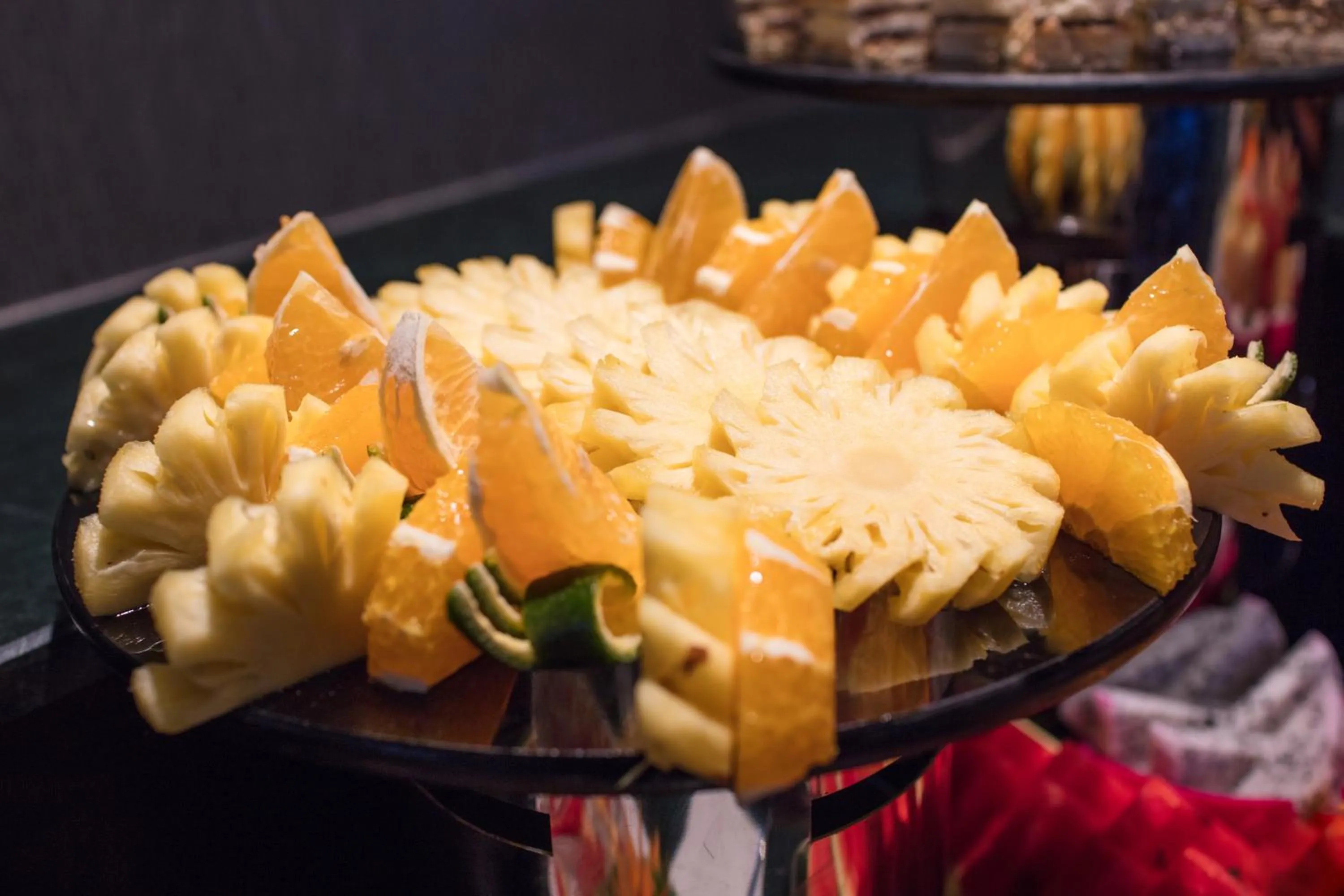 Breakfast in Scarlet Pearl Cruises - Wonder On Lan Ha Bay