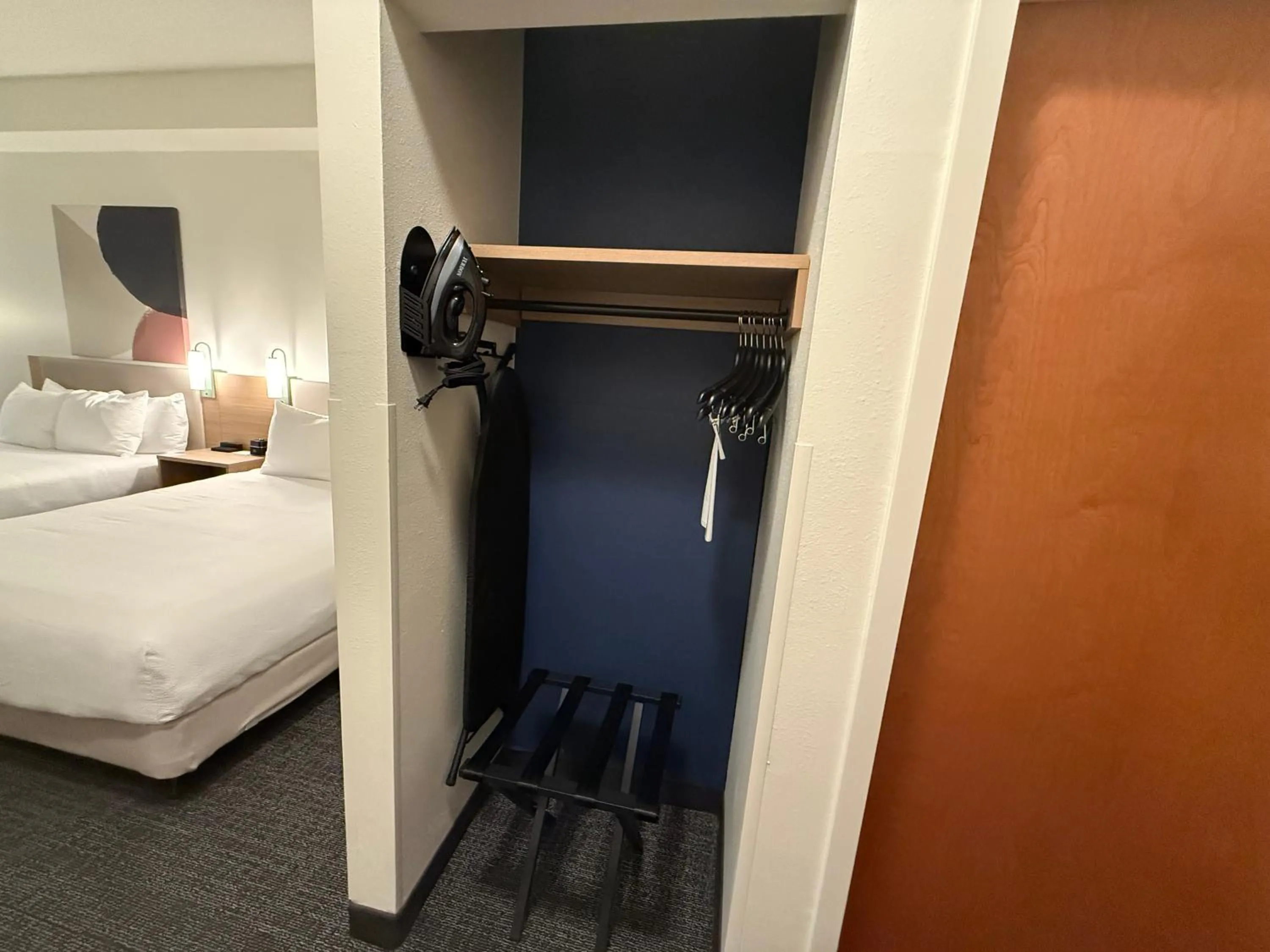 Bed in Spark By Hilton Smithfield I-95