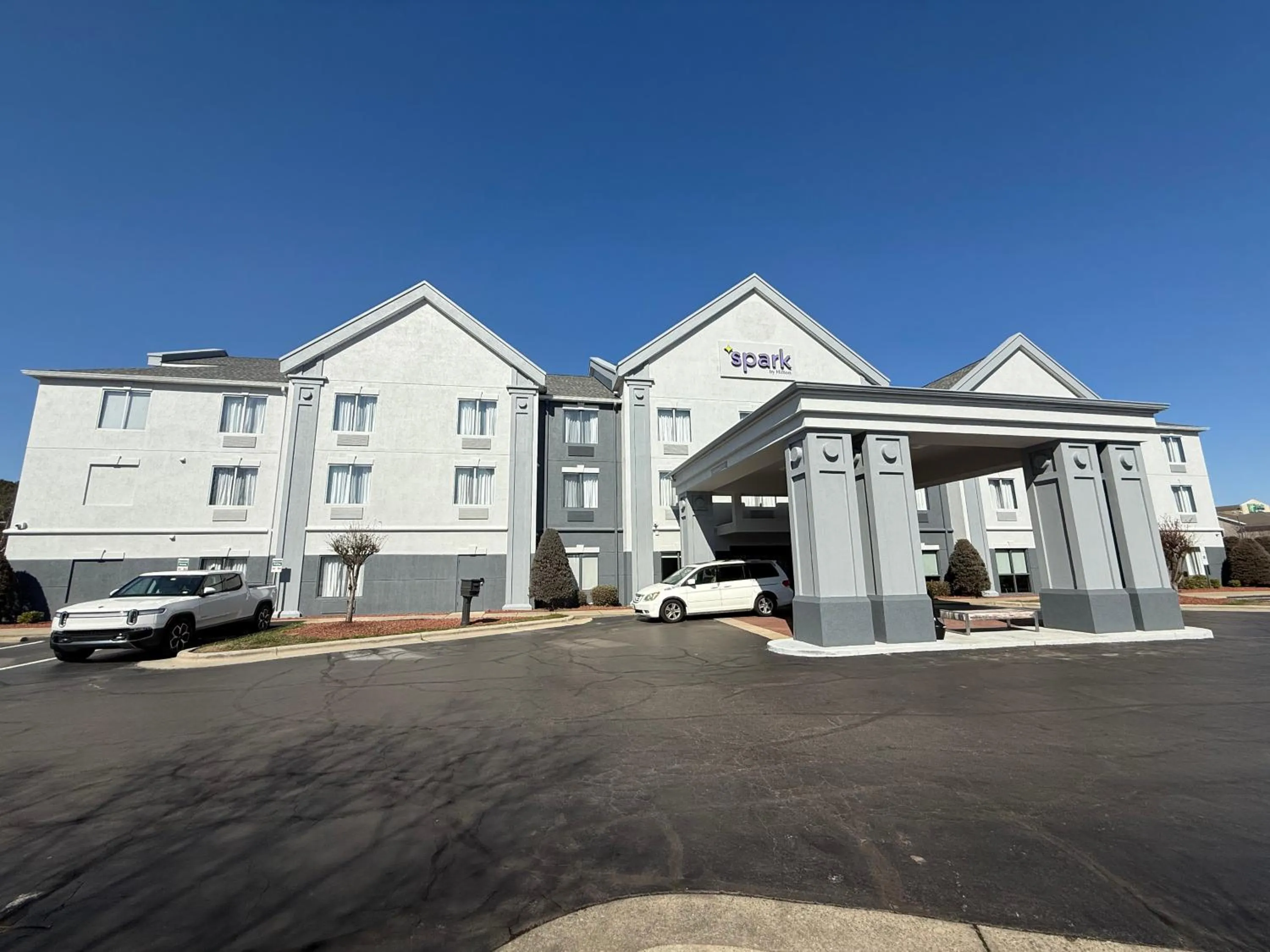 Spark By Hilton Smithfield I-95