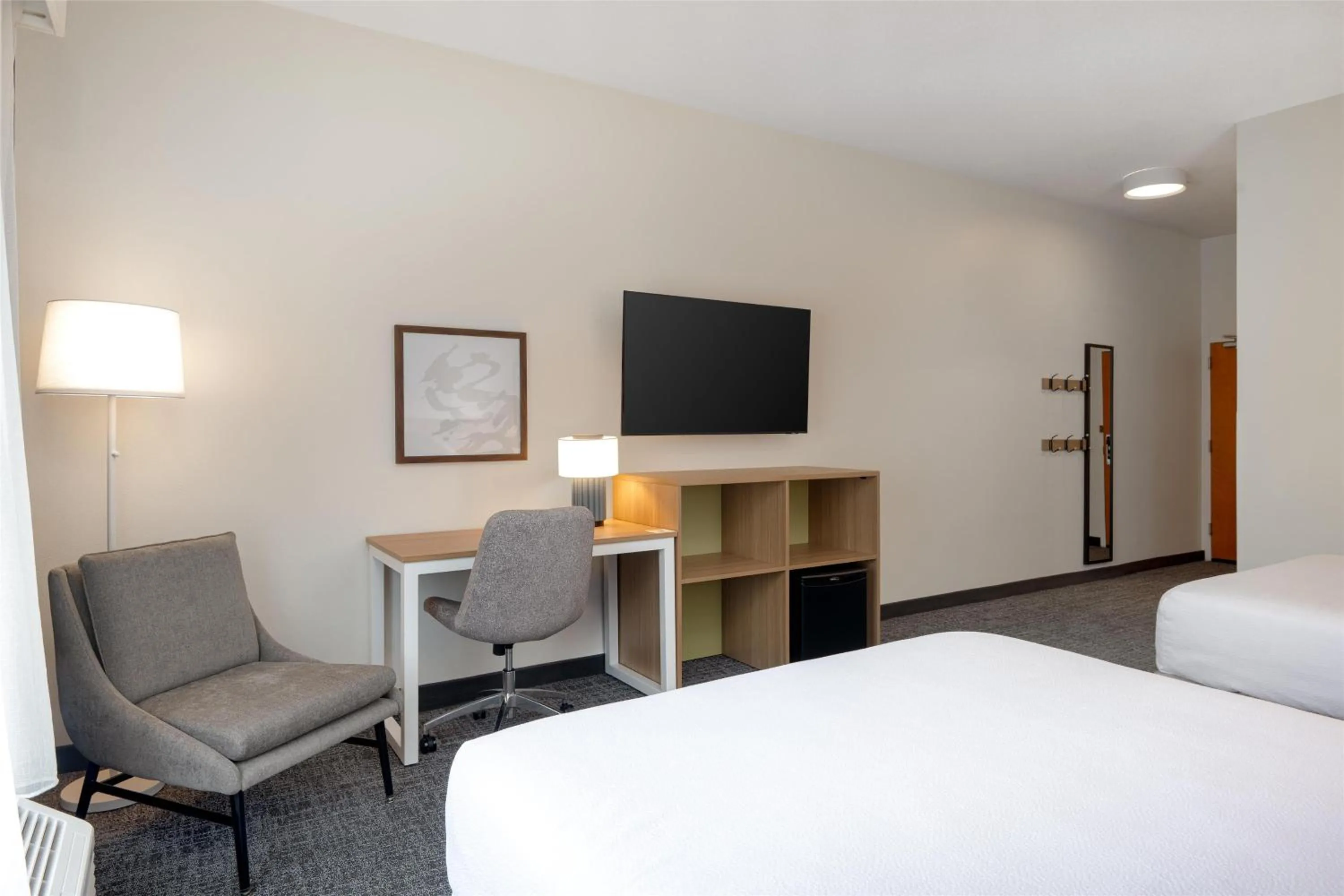 Bed in Spark By Hilton Smithfield I-95