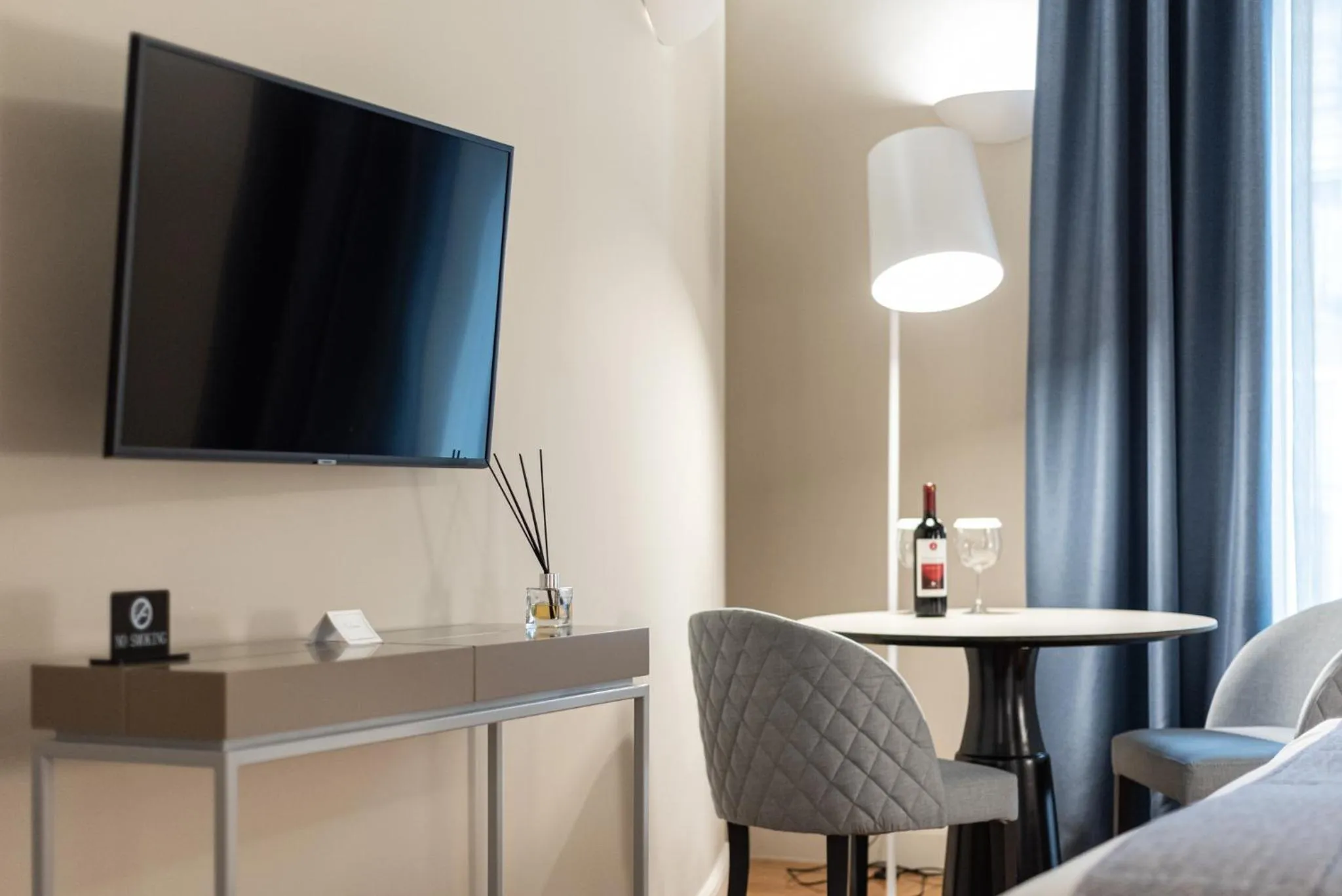 TV and multimedia in 33SolonosSuites