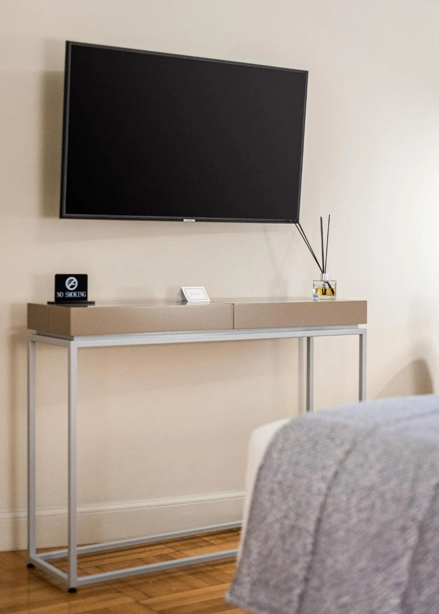 Bed in 33SolonosSuites