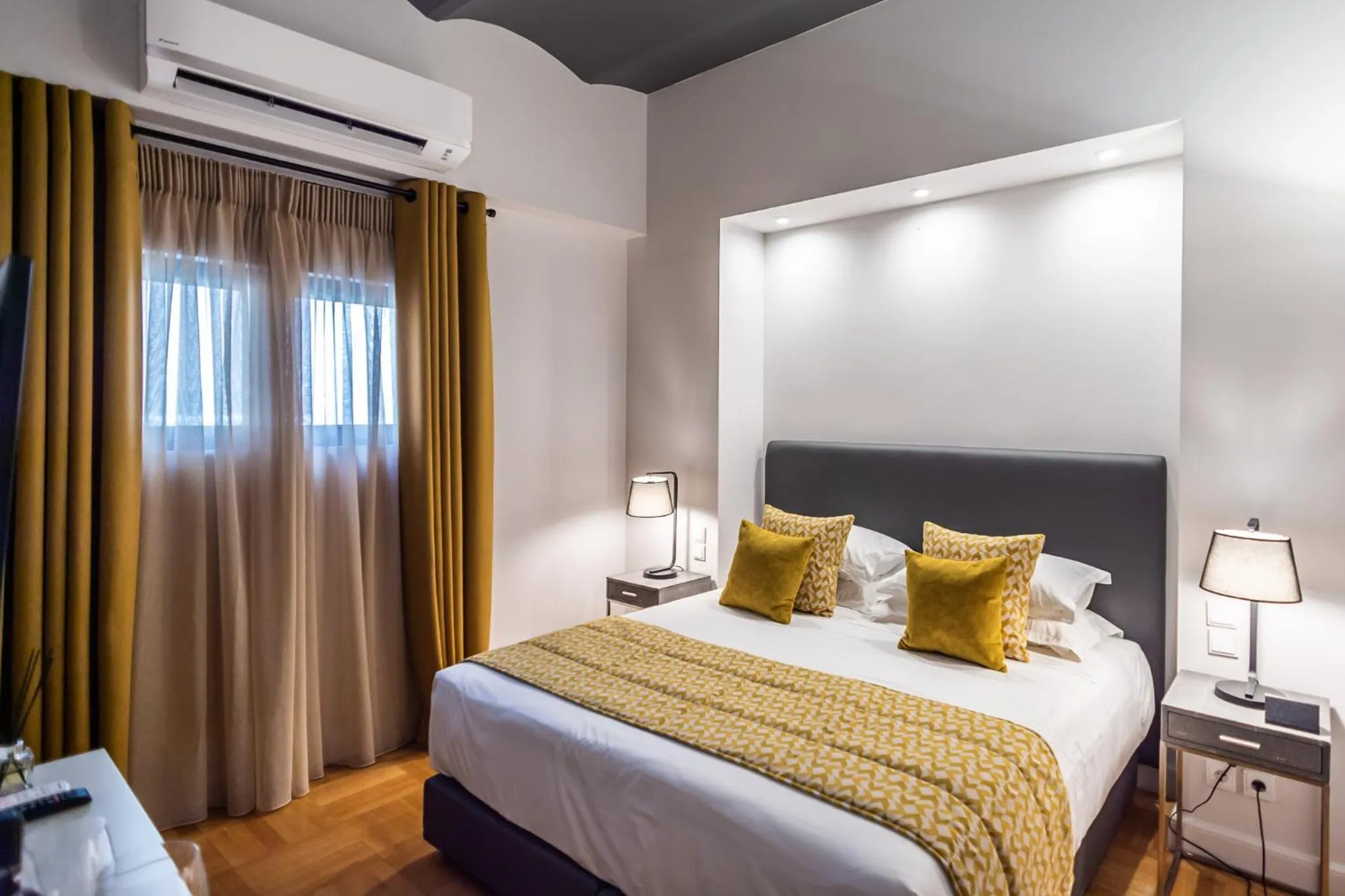 Bed in 33SolonosSuites