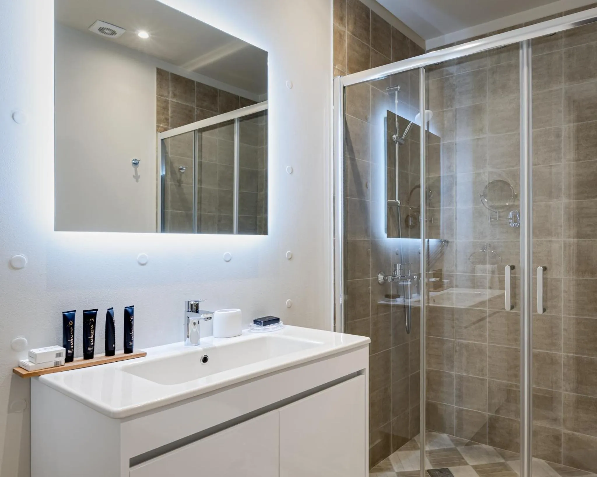 Bathroom in 33SolonosSuites