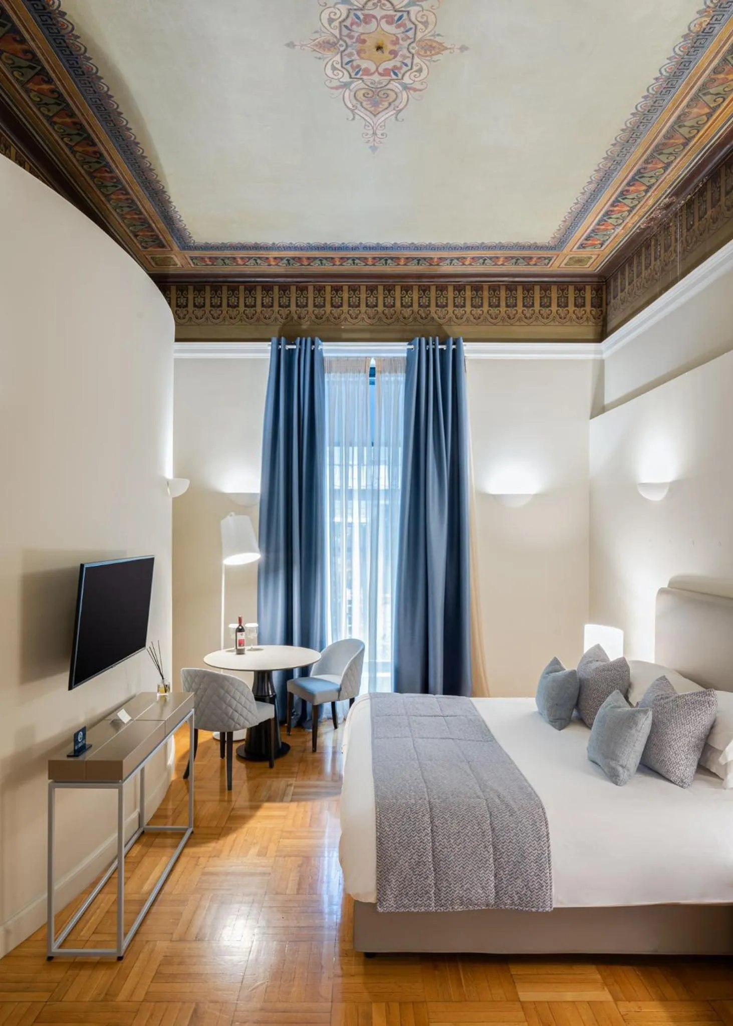 Communal lounge/ TV room, Bed in 33SolonosSuites