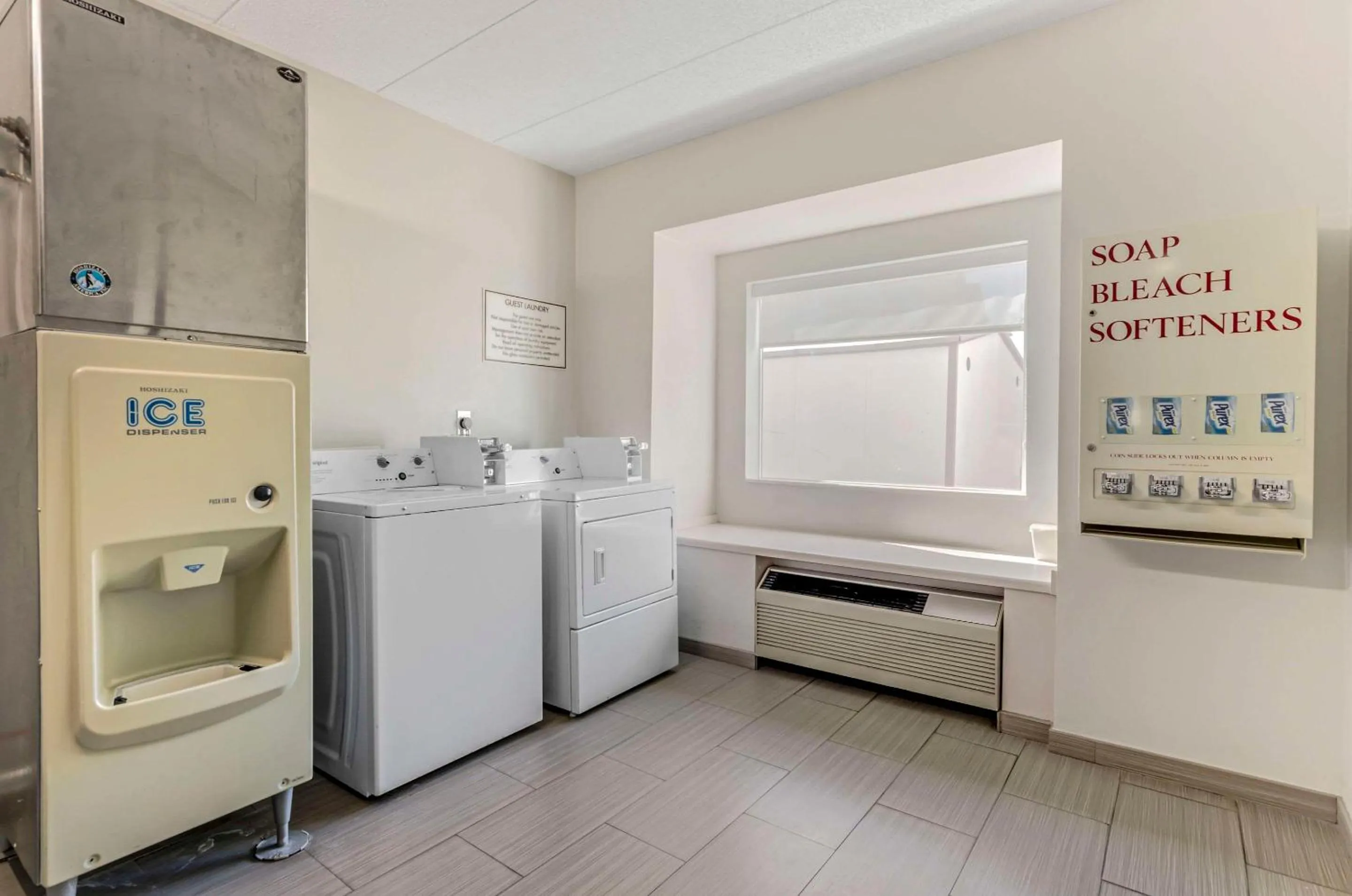 laundry in Clarion Pointe Staunton East