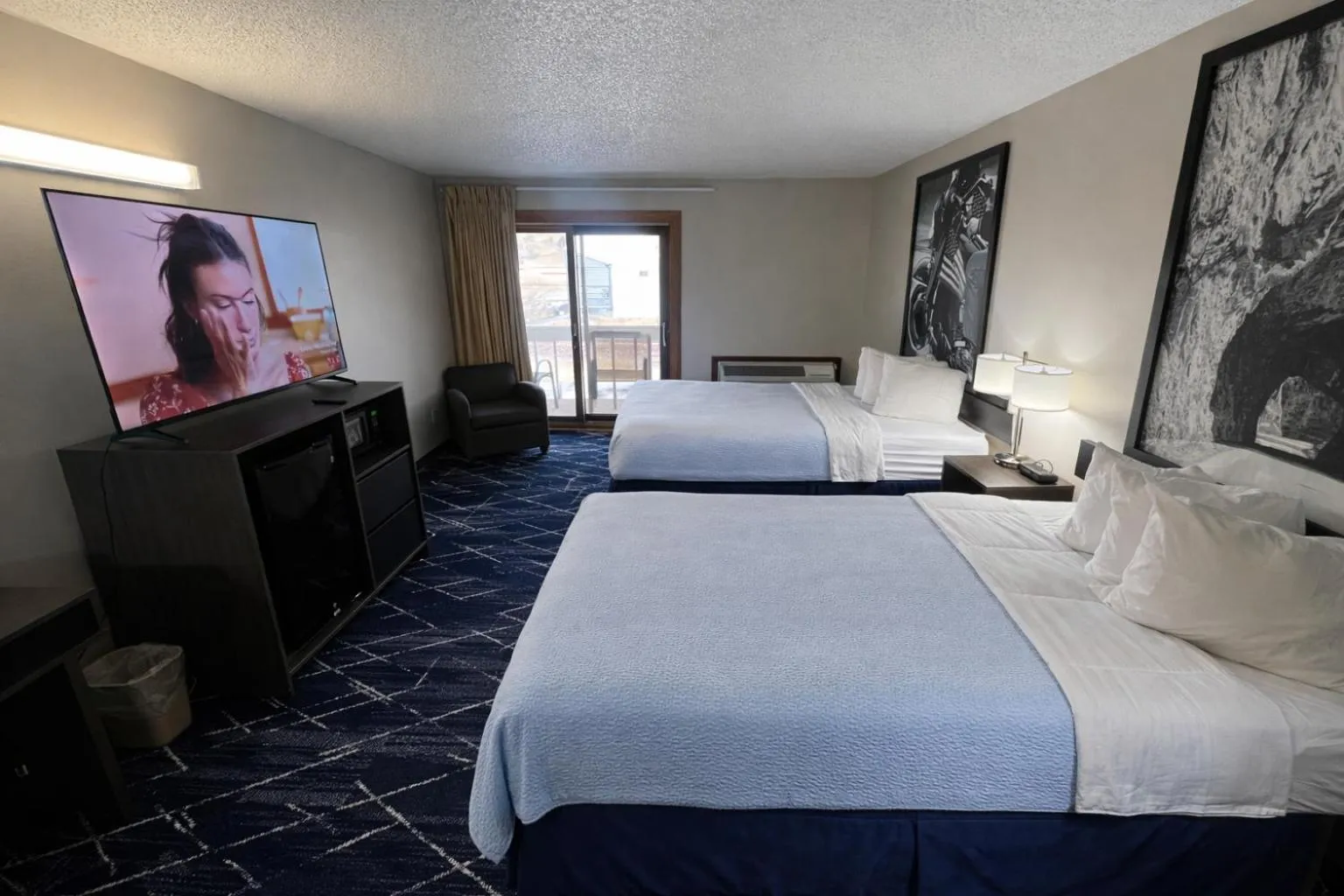 Bedroom, Bed in Super 8 by Wyndham Sturgis