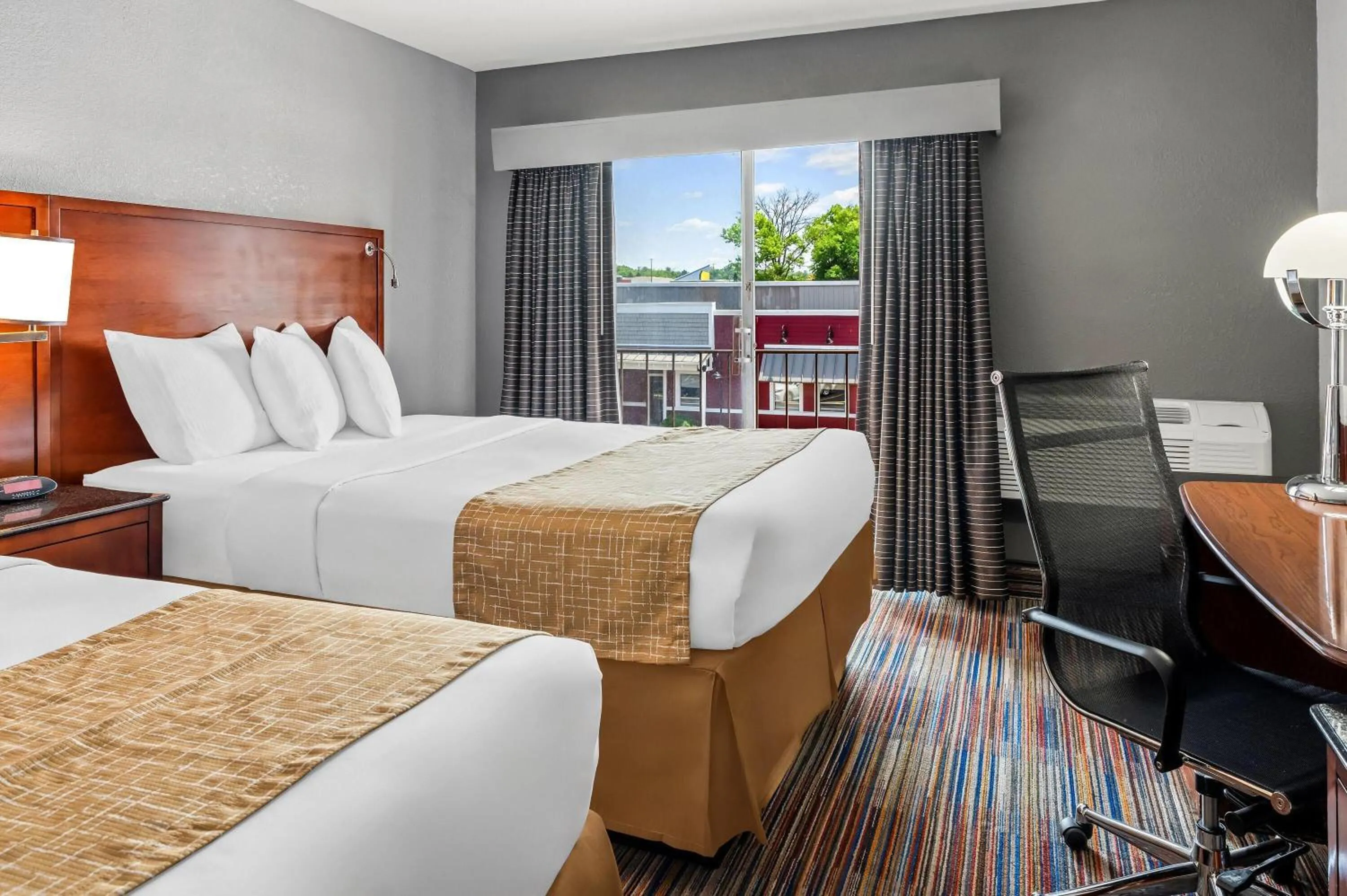 Bed in Travelodge by Wyndham Bloomington