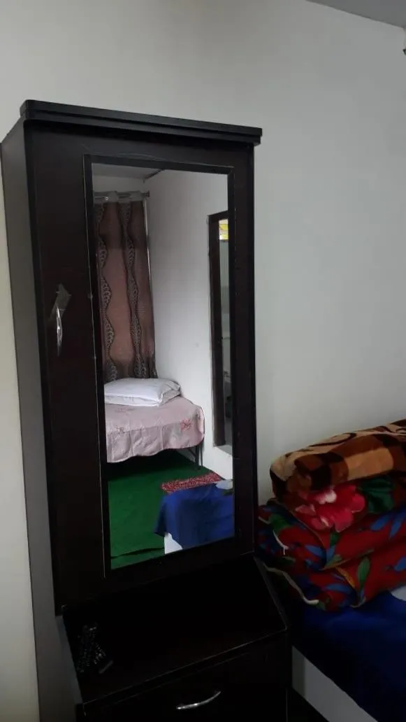 Photo of the whole room, Bed in Laliguras Homestay