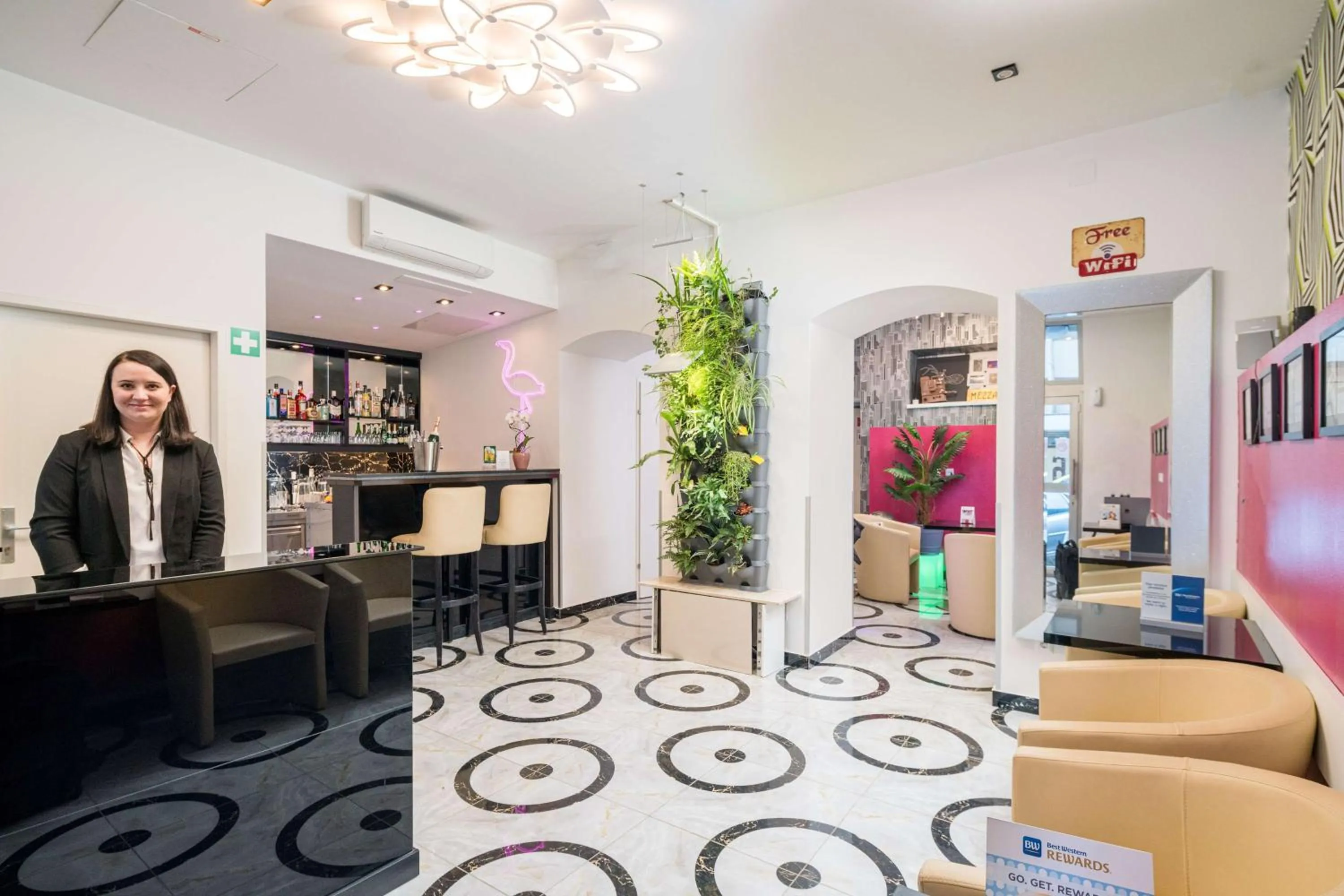 Lobby or reception in Best Western Plus Celebrity Suites