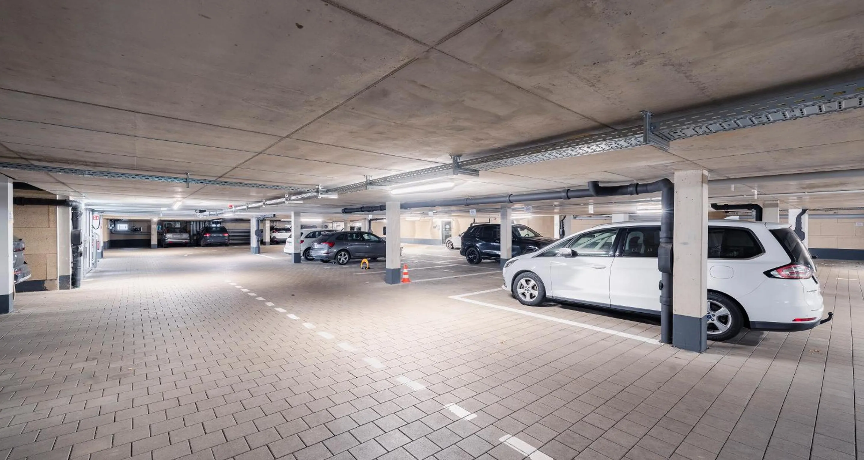 Parking in Aiden by Best Western Biberach