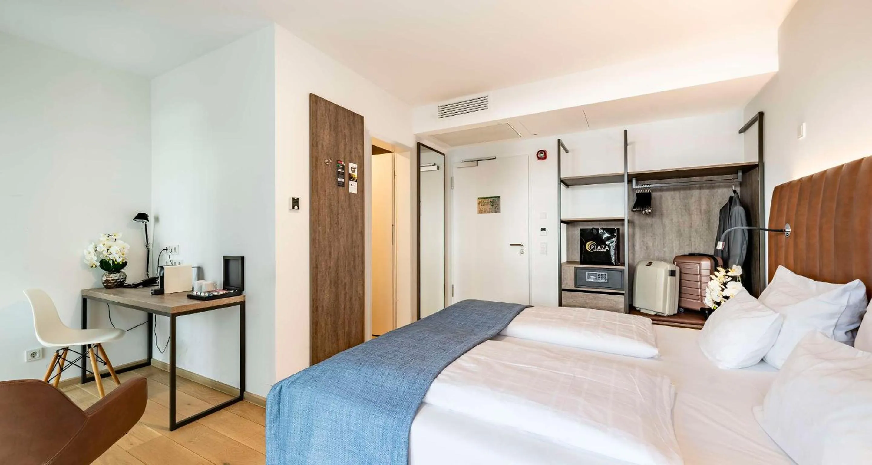 Bedroom, Bed in Aiden by Best Western Biberach
