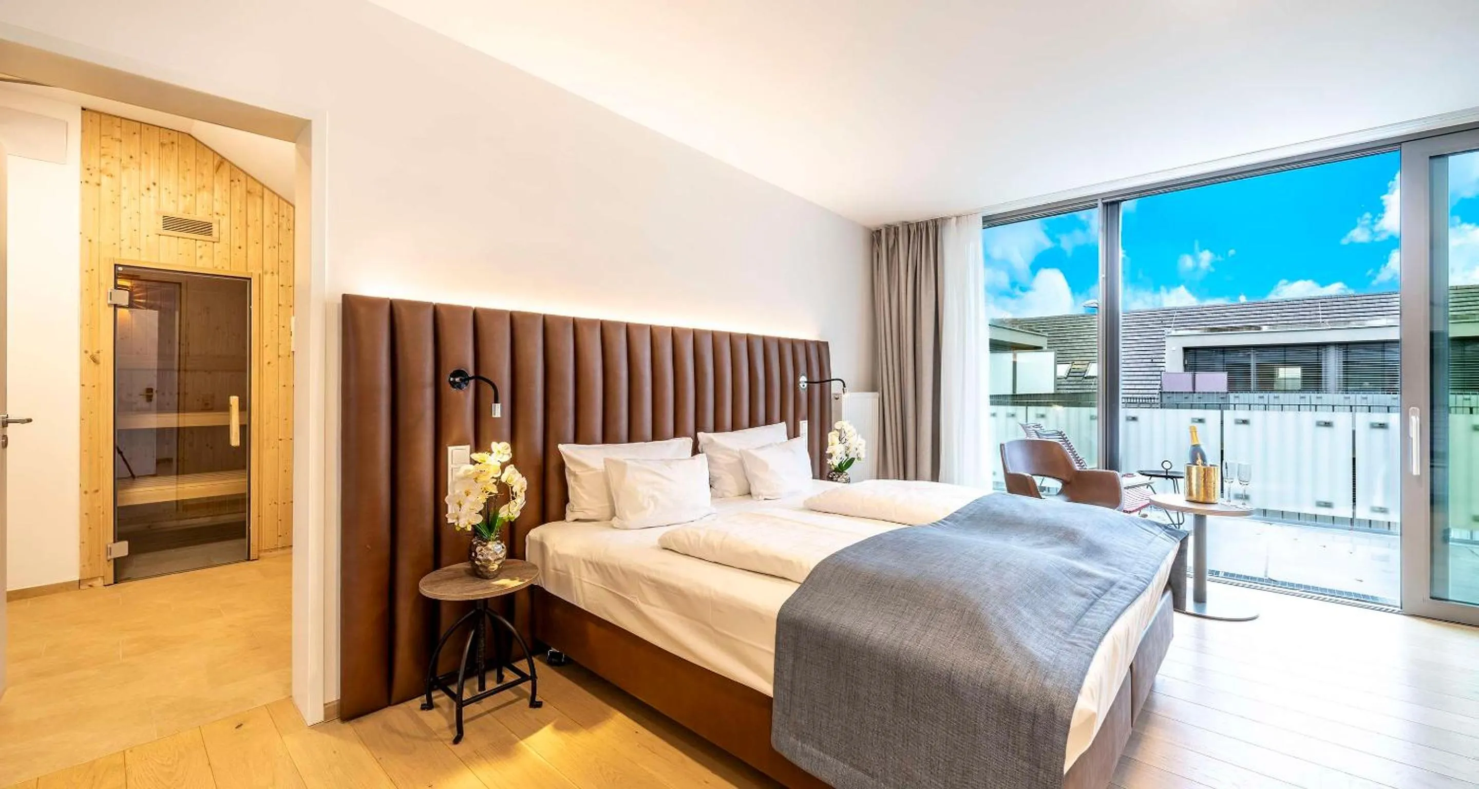 Bedroom, Bed in Aiden by Best Western Biberach