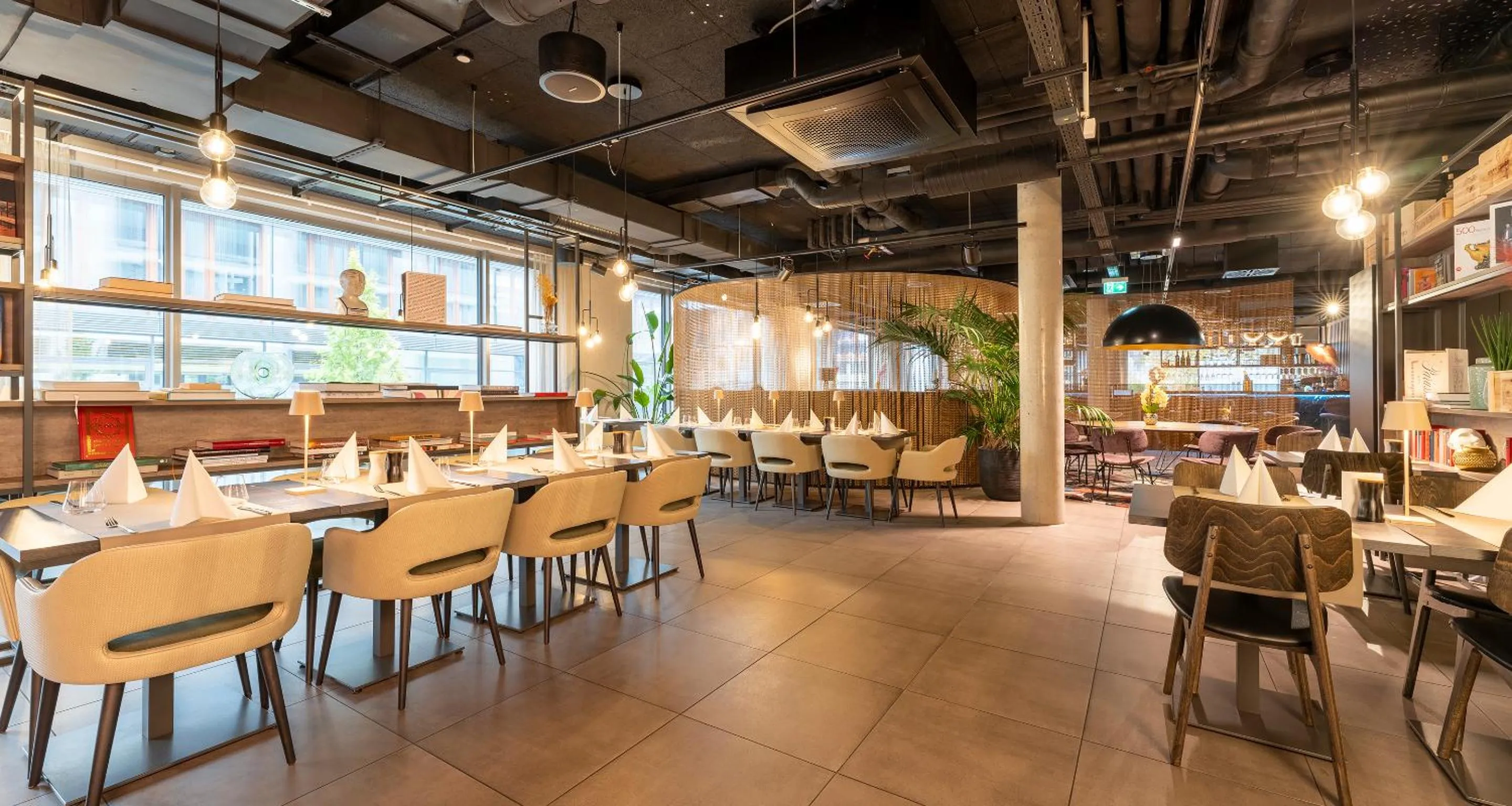 Restaurant/places to eat in Aiden by Best Western Biberach