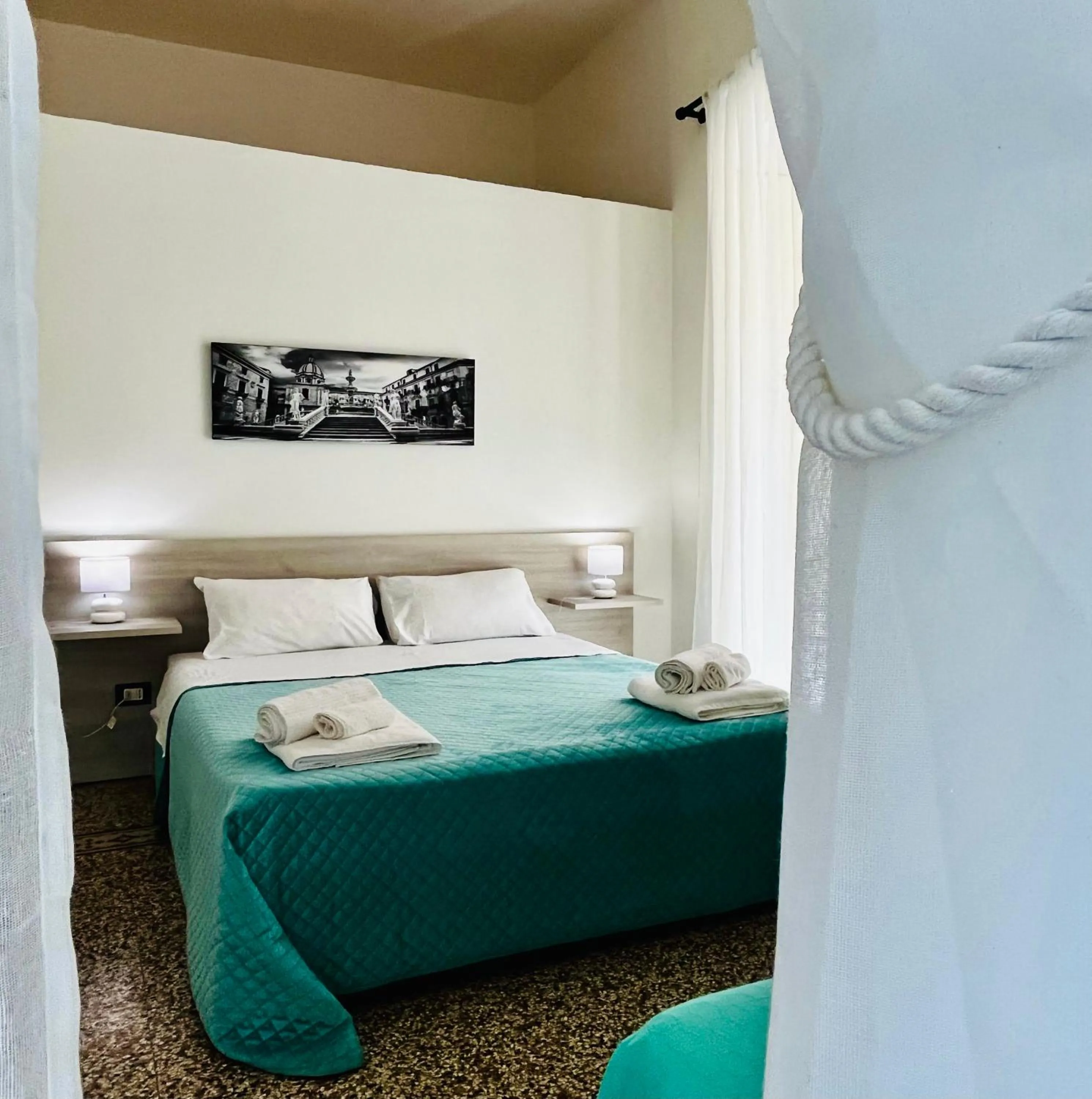 Bedroom, Bed in Pupi 93 Rooms