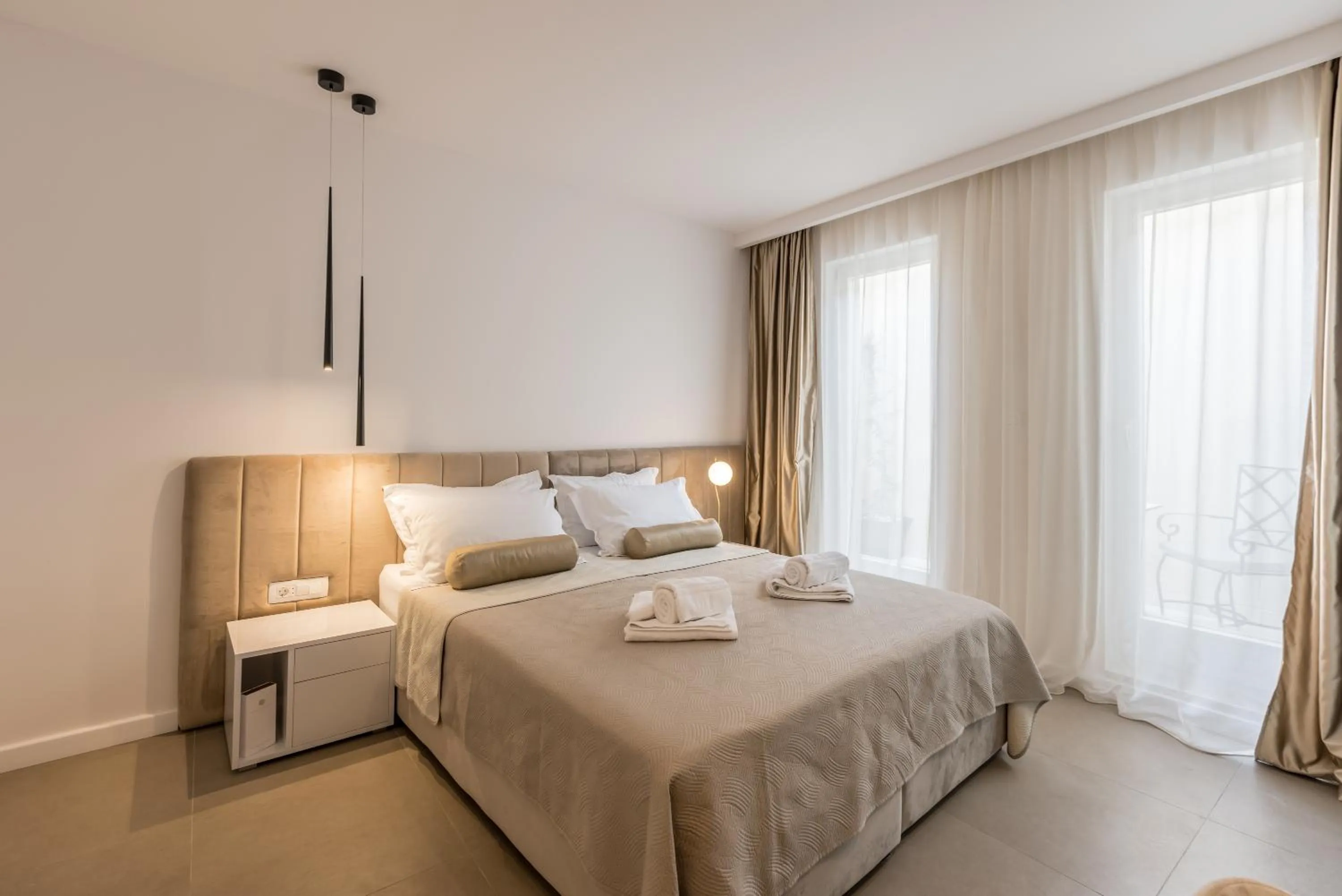 Bed in Sperone Hotel