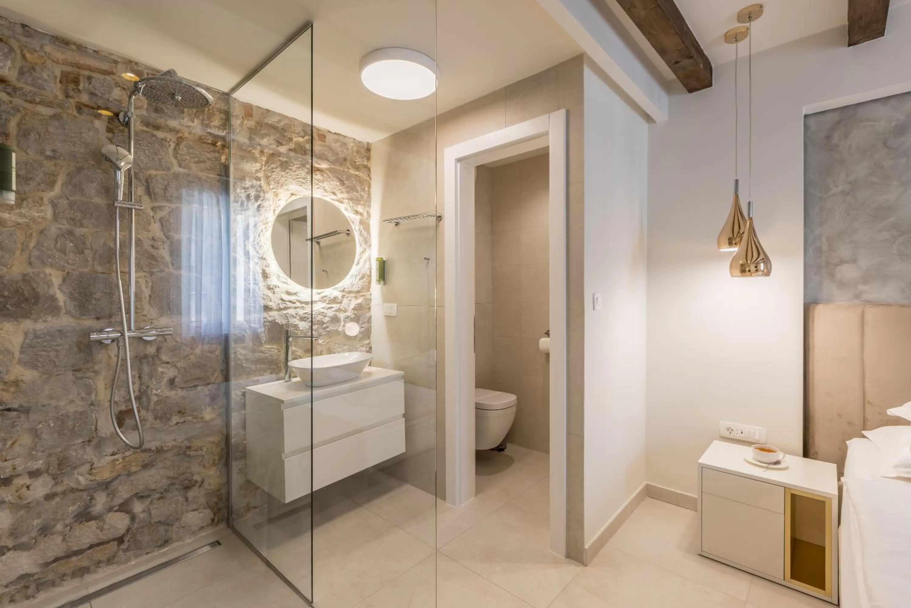 Bathroom in Sperone Hotel