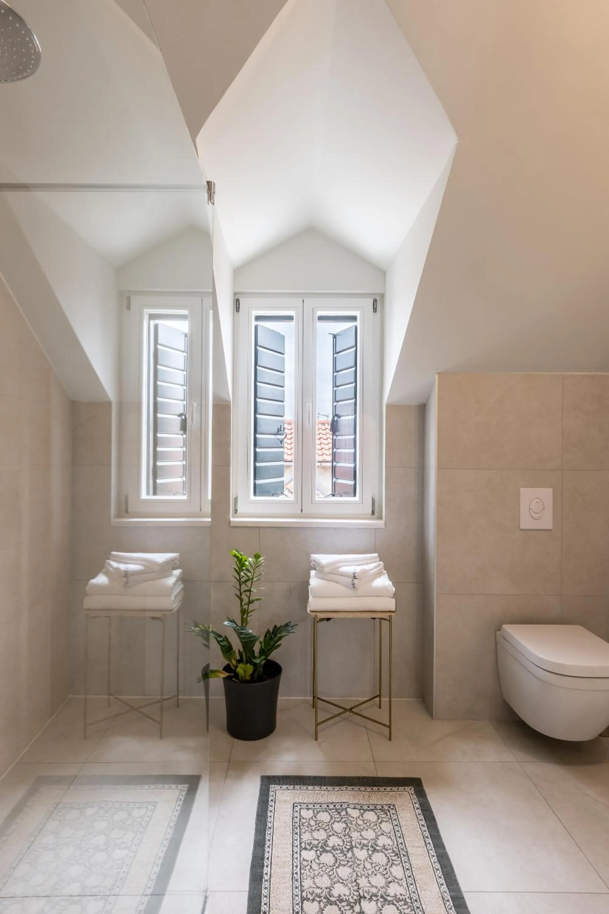 Bathroom in Sperone Hotel