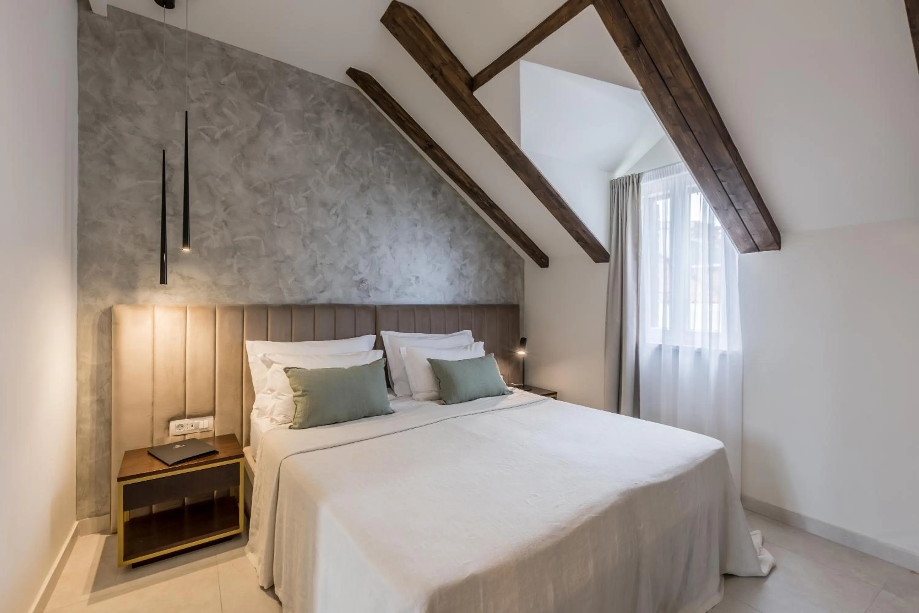 Bed in Sperone Hotel