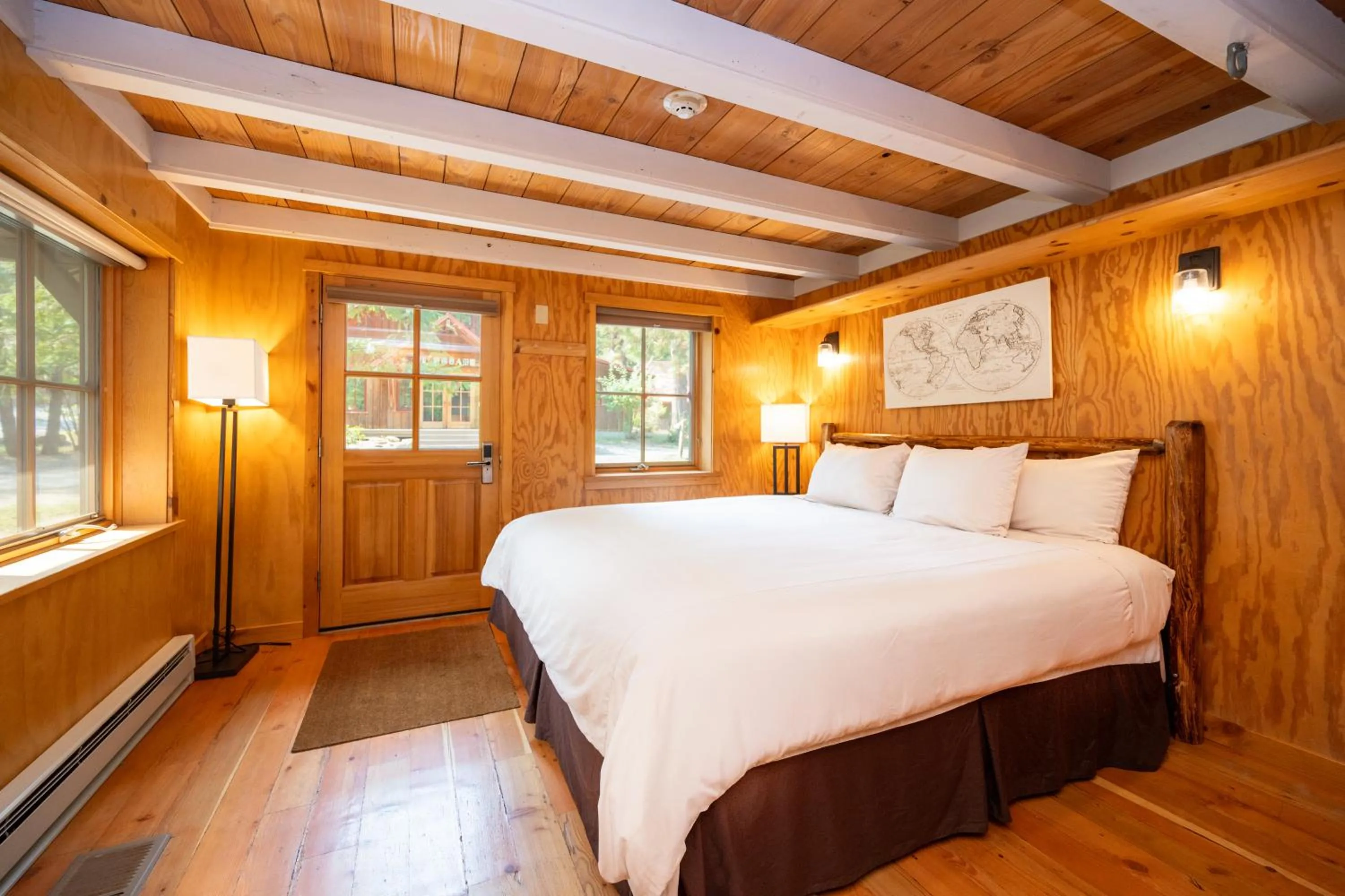 Bed in Sleeping Lady Mountain Resort