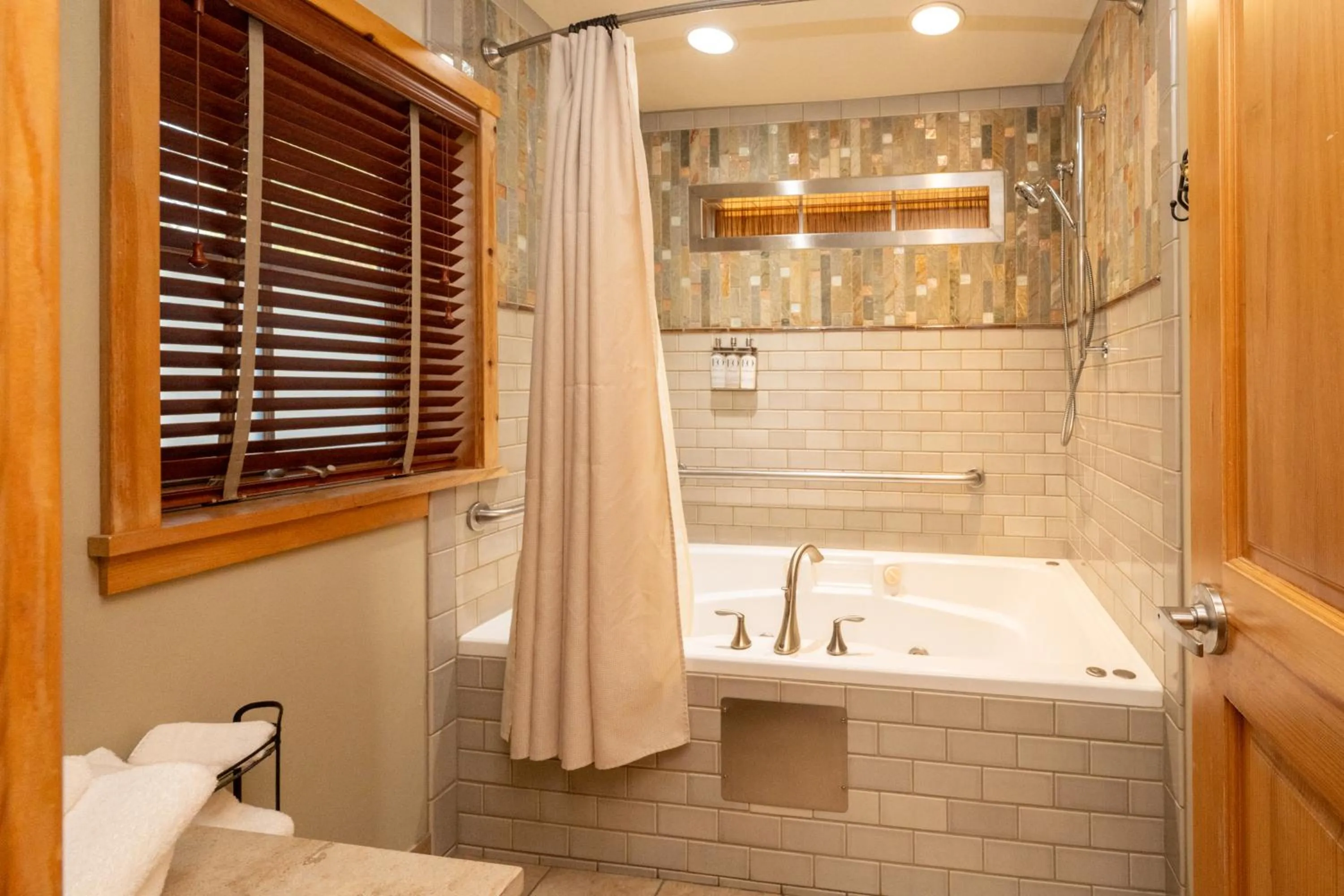 Sleeping Lady Mountain Resort