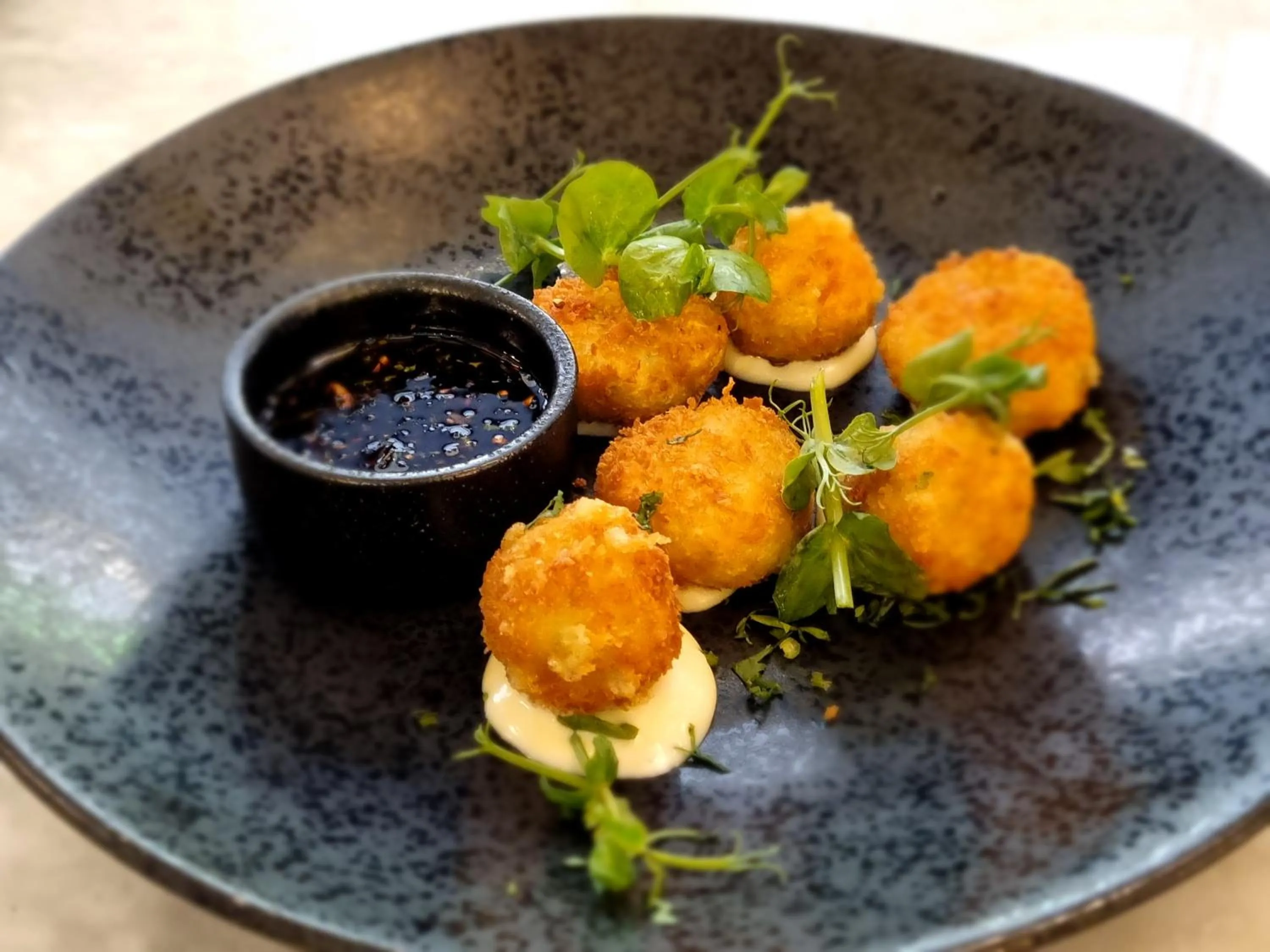 Restaurant/places to eat in ONOMO Hotel Foreshore