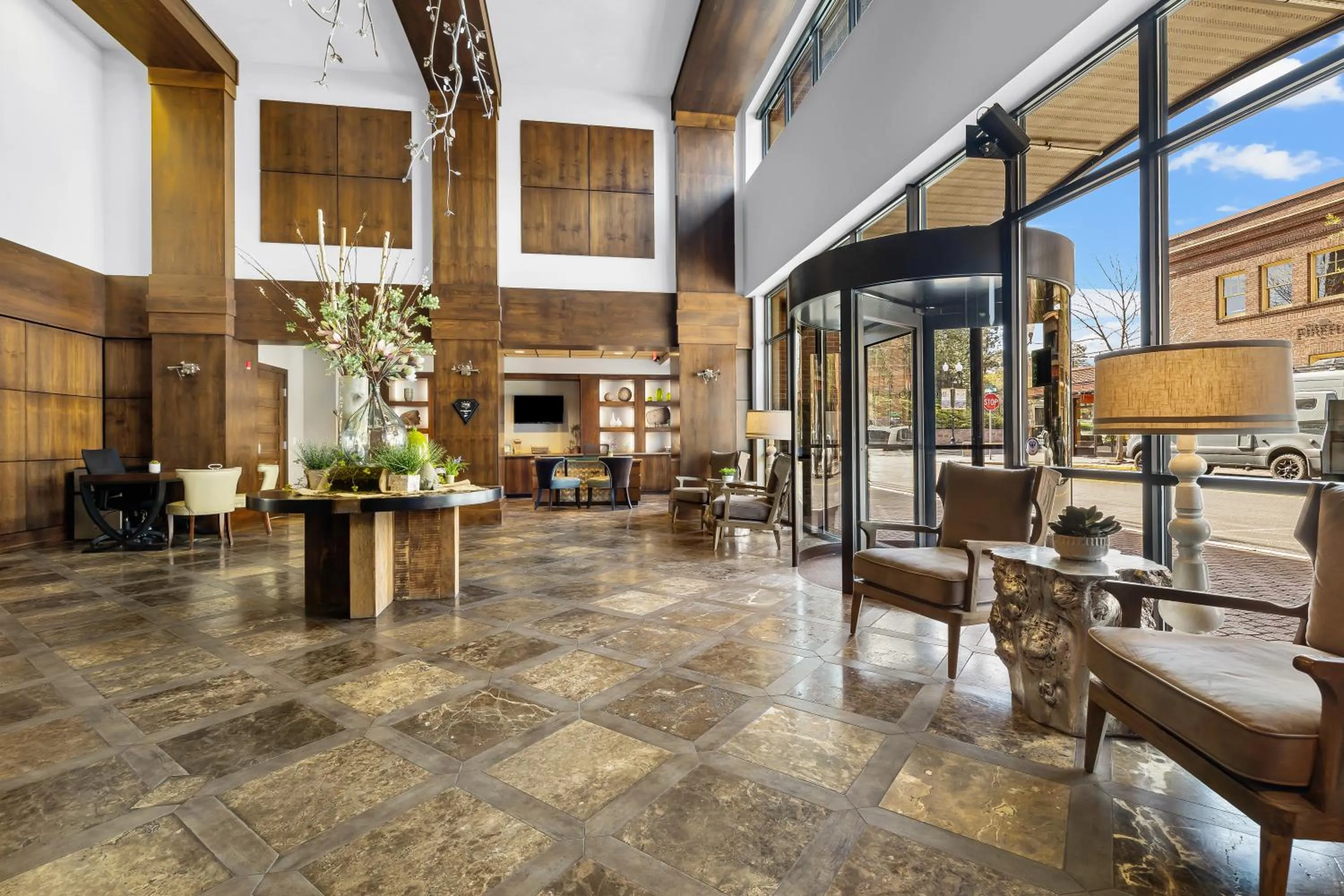 Lobby or reception in Oxford Hotel Bend