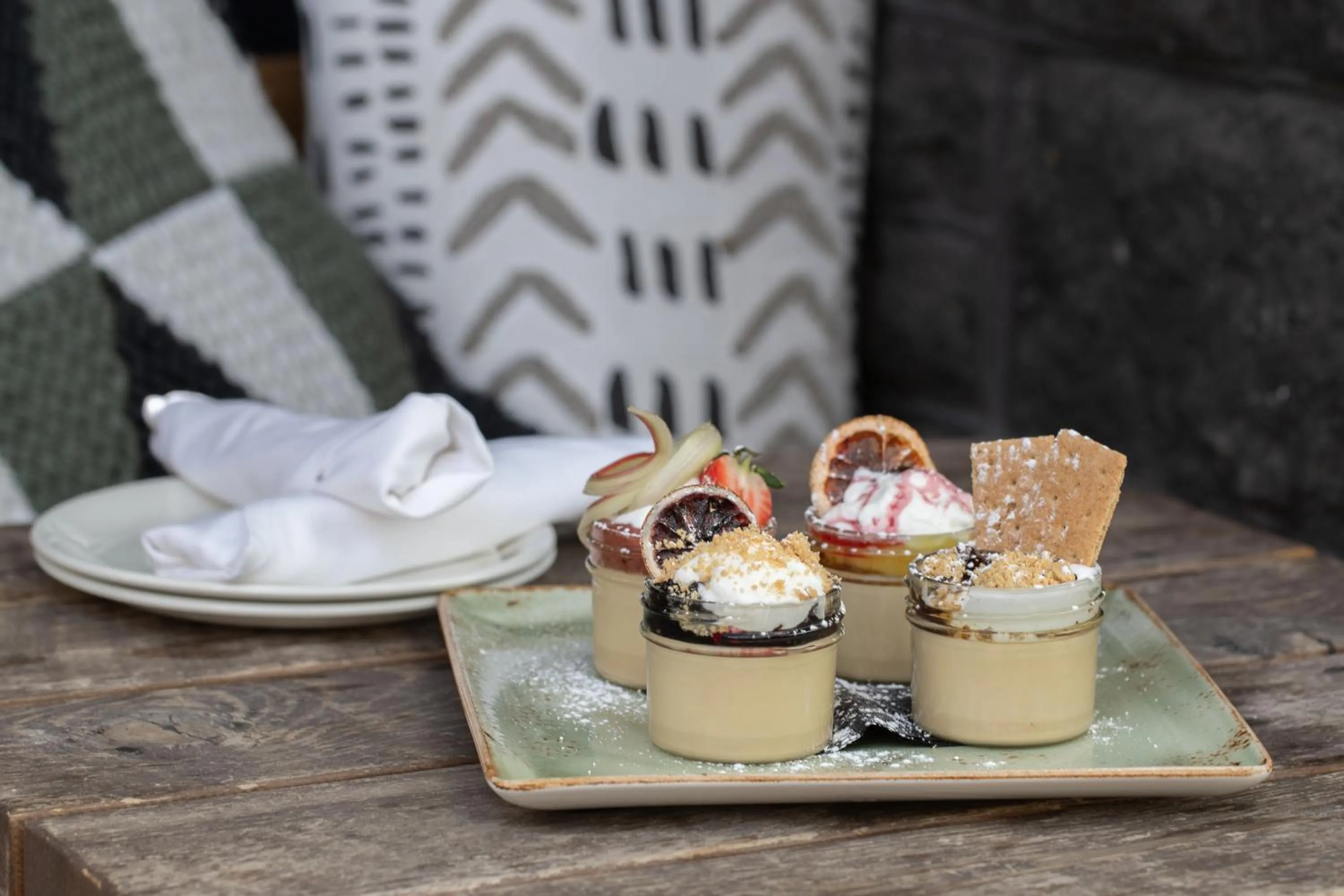 Restaurant/places to eat in Oxford Hotel Bend