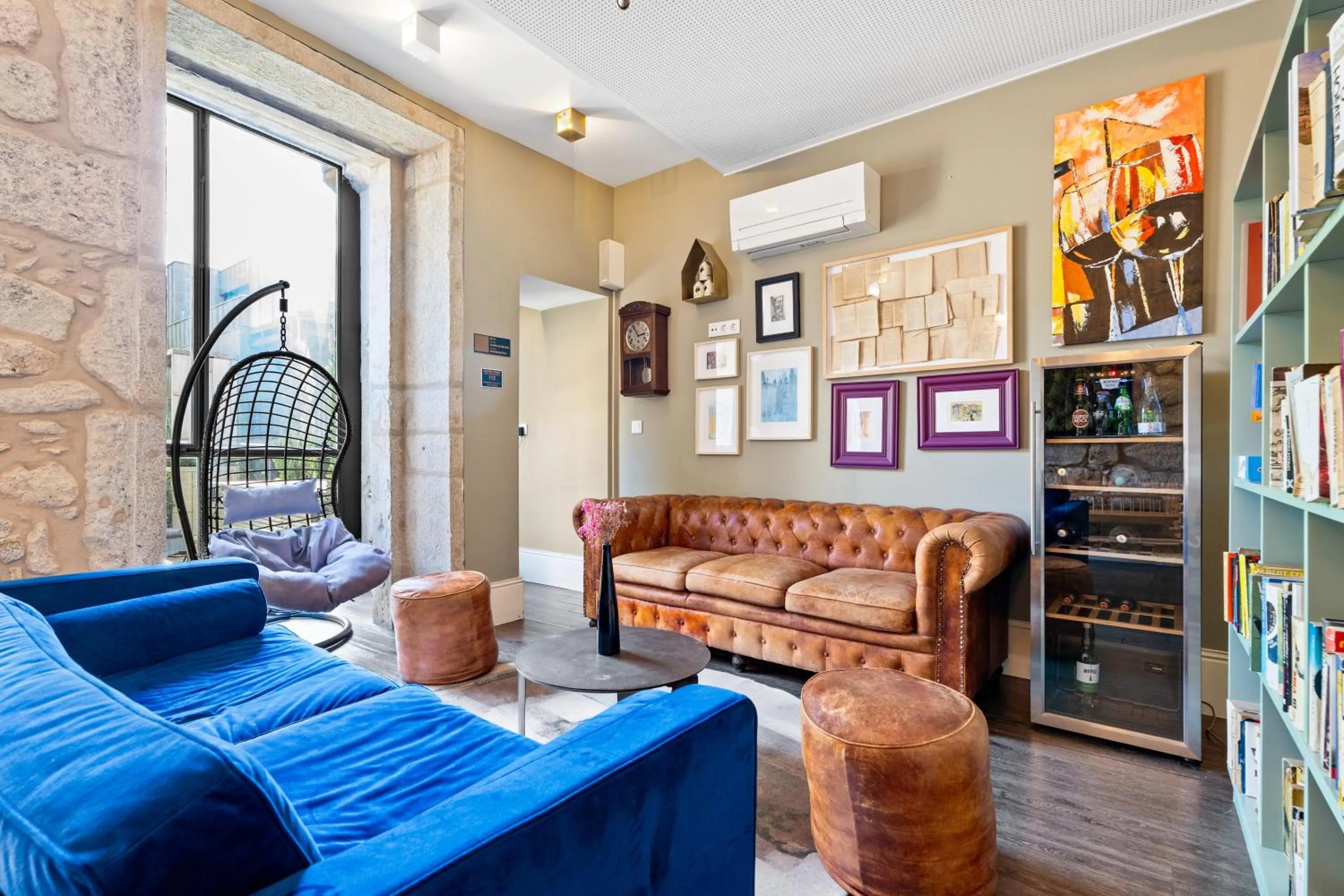 Seating area in Jardim da Batalha Boutique Hotel by Shiadu