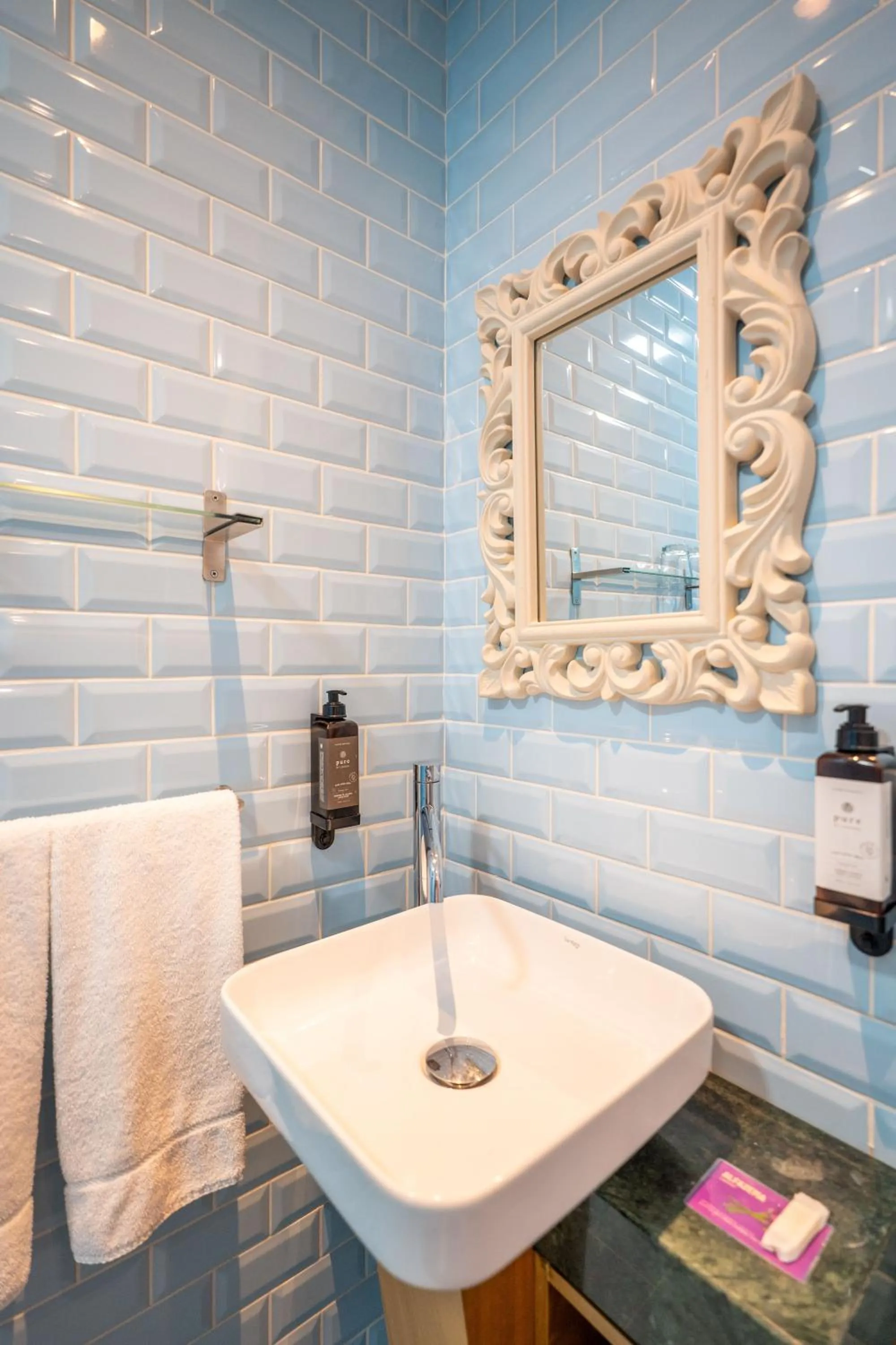 Bathroom in Jardim da Batalha Boutique Hotel by Shiadu