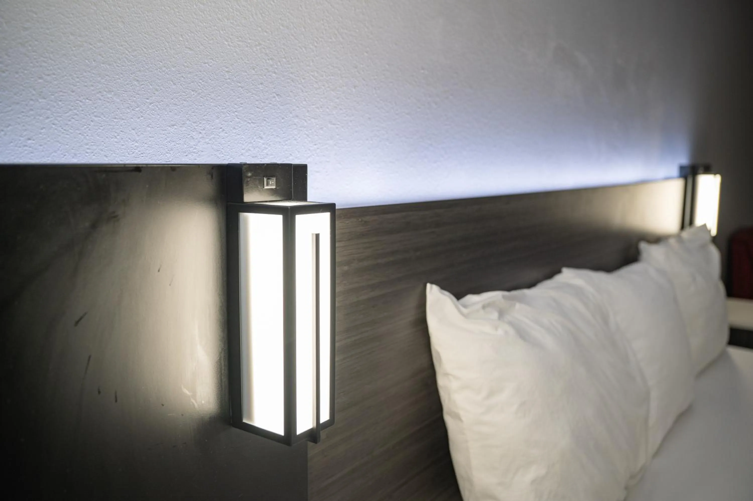 Bed in Motel 6 Soledad, CA