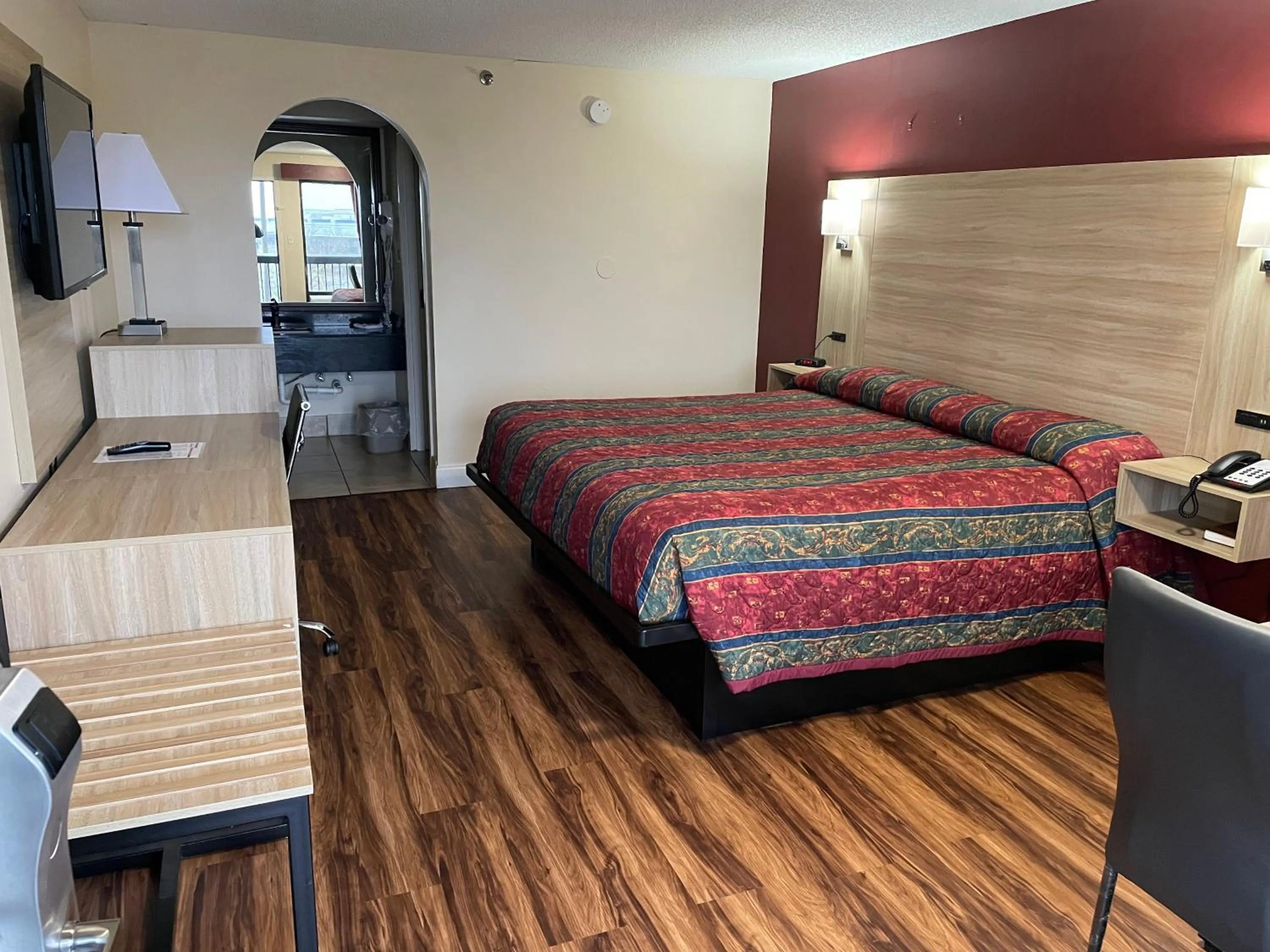 Bed in Jameson Inn Conyers