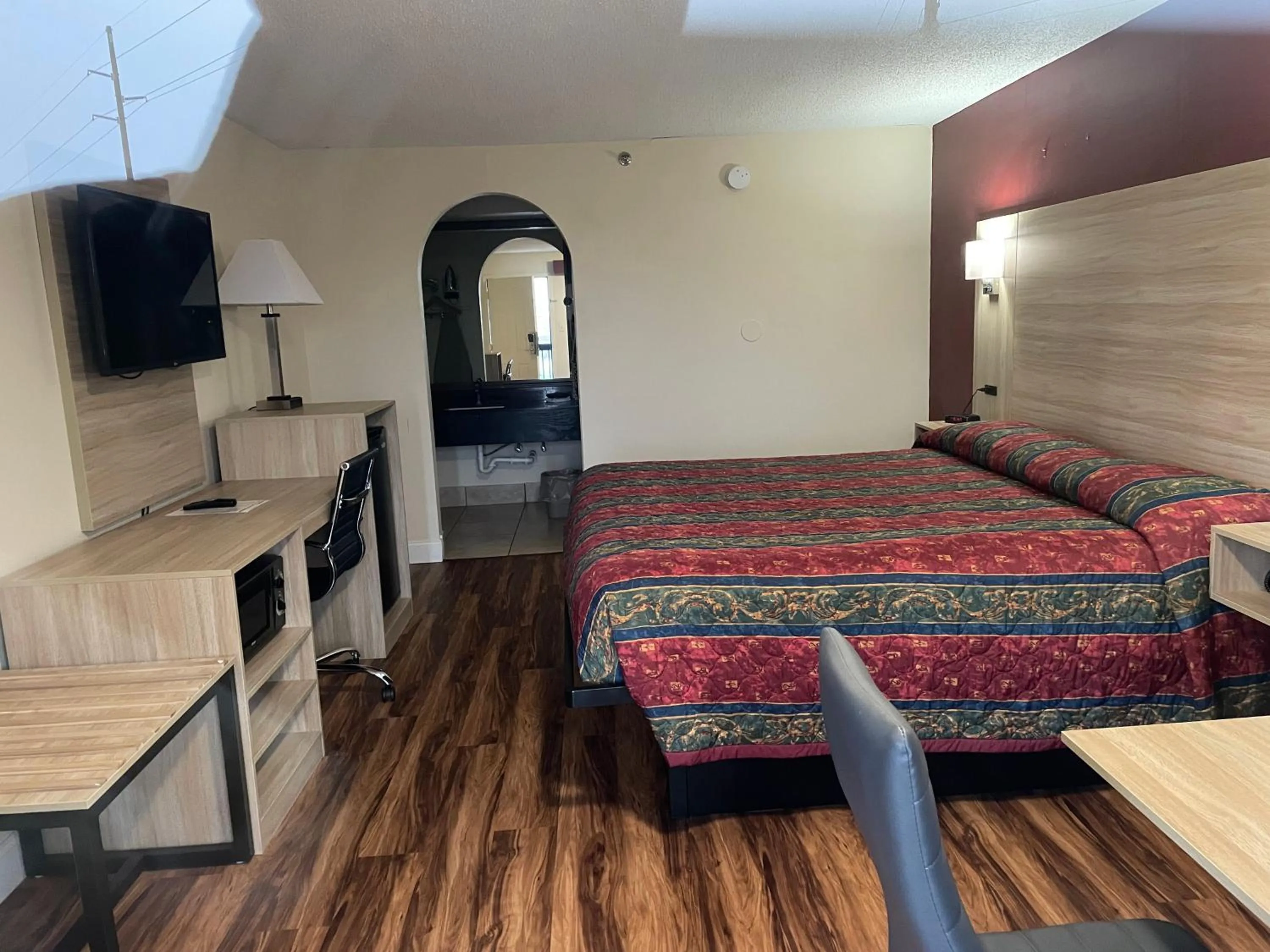 Bed in Jameson Inn Conyers