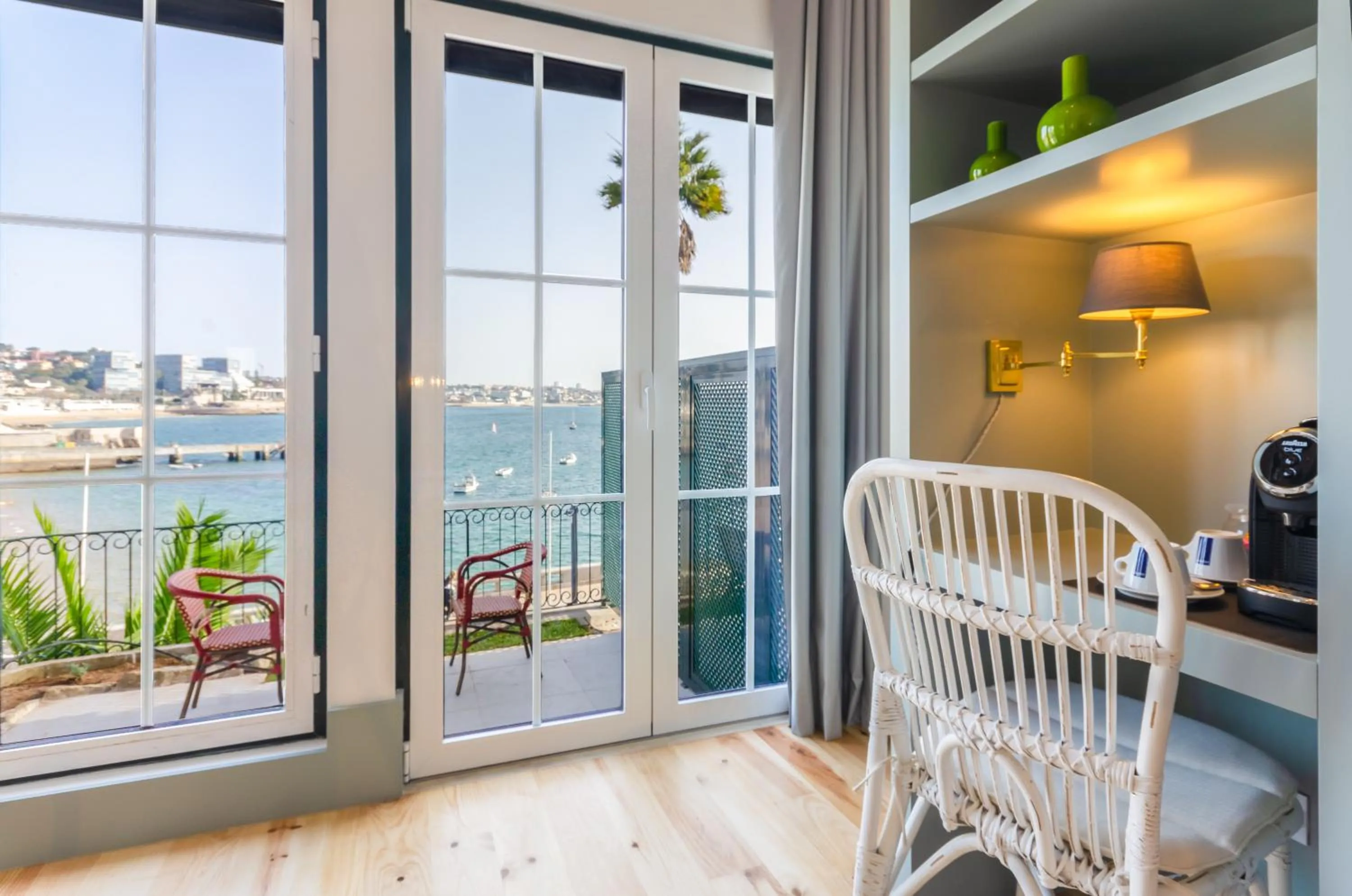 Coffee/tea facilities in Westlight Cascais Chalet - Adults Only